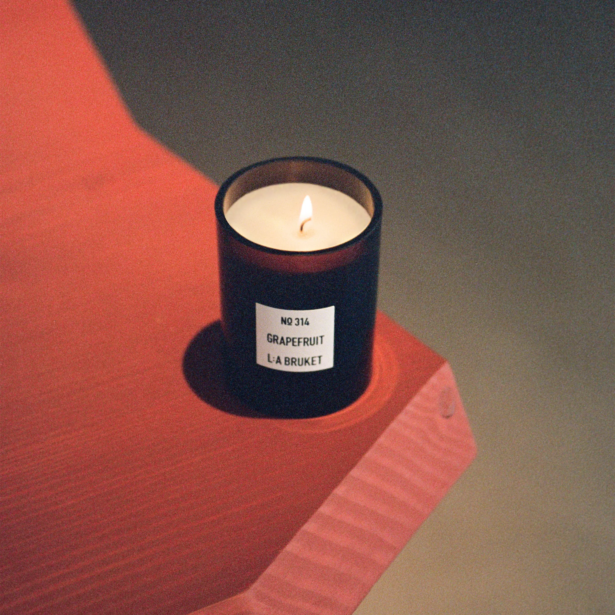 315 Scented Candle Grapefruit 260 g - 2