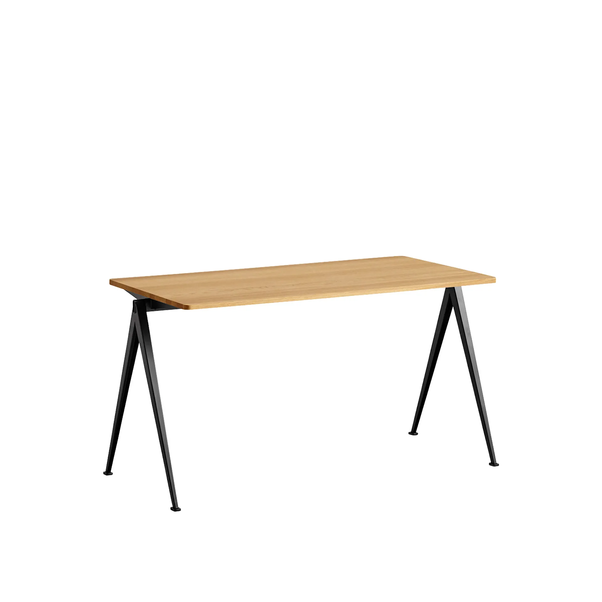 Pyramid Table 01 - HAY - NO GA