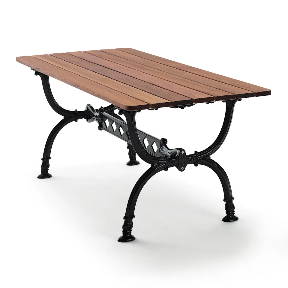 Byarum Table
