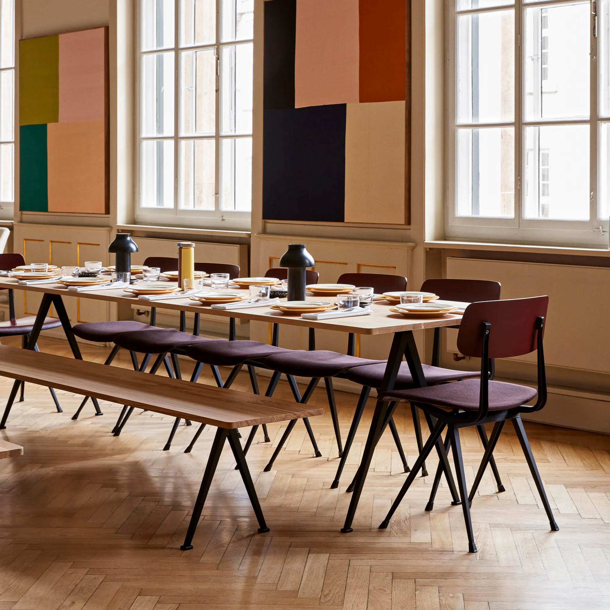 Pyramid 02 table 85x190 cm black powder coated steel - 9