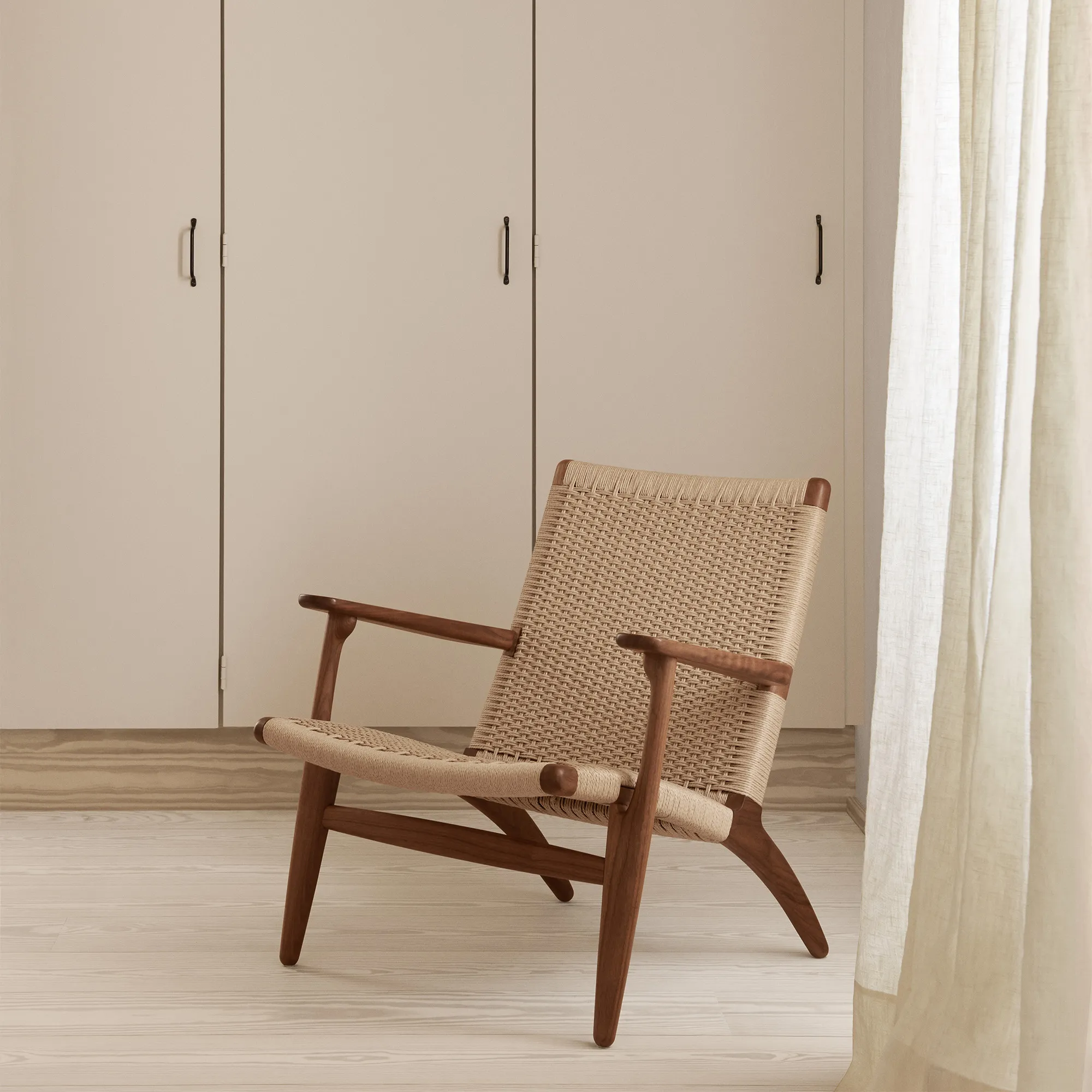 CH25 fauteuil walnoot/natuurlijk gevlochten papierkoord - 2