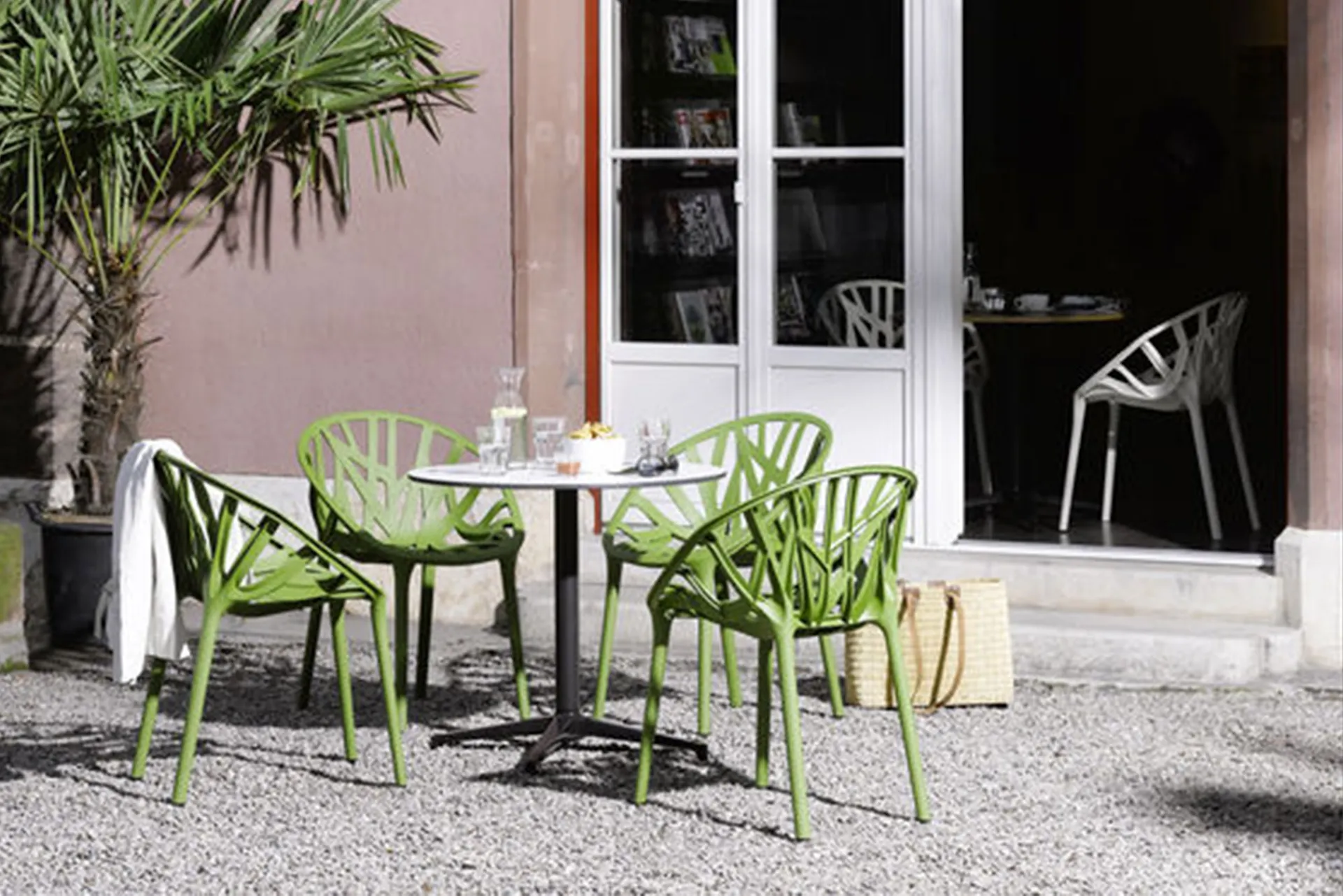 Bistro Round Table Outdoor - Vitra - Ronan & Erwan Bouroullec - NO GA