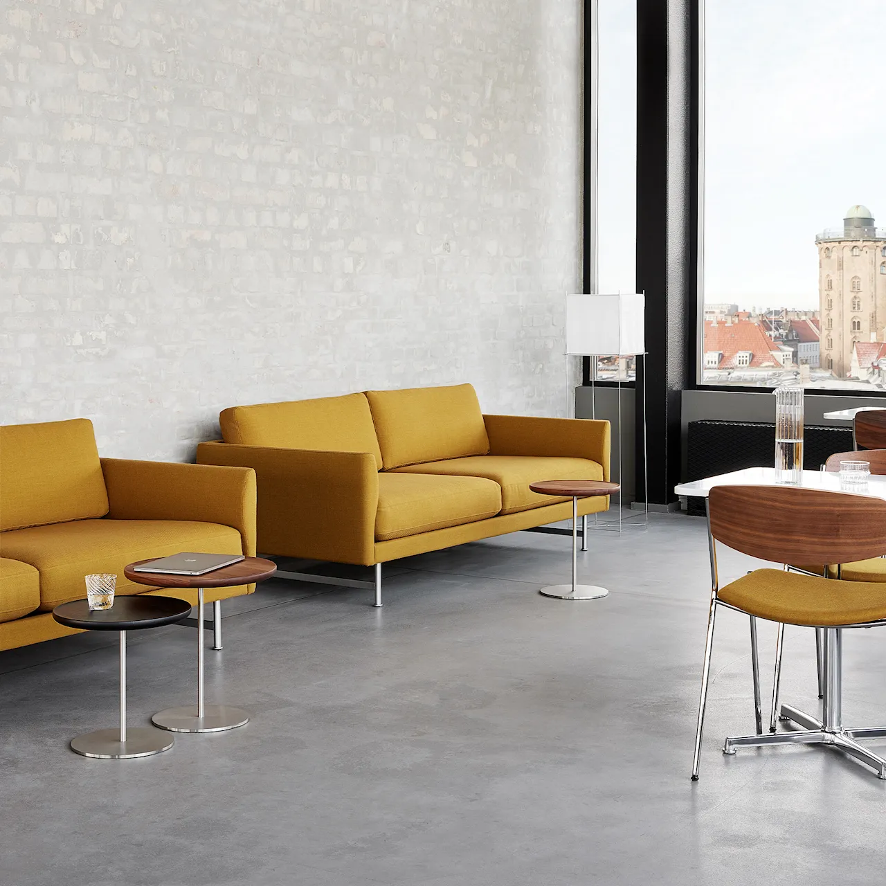 Calmo 2-personers sofa sort stål