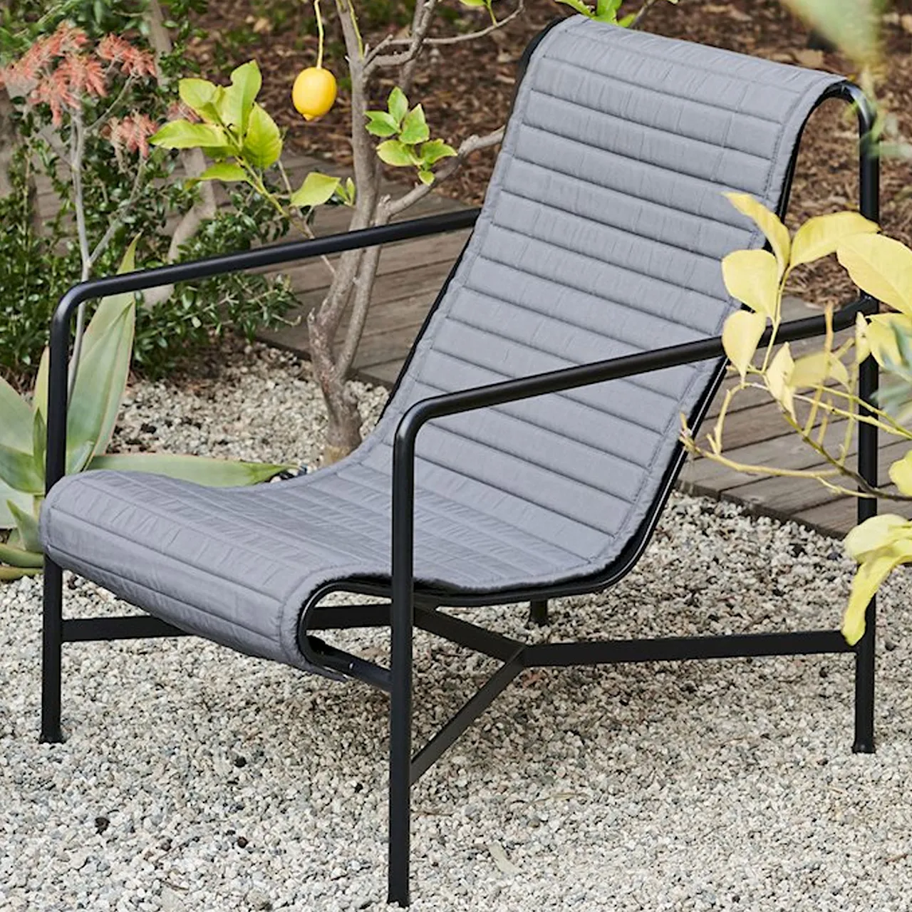 Palisade Lounge Chair Høj Quiltet Pude, Sky Grey