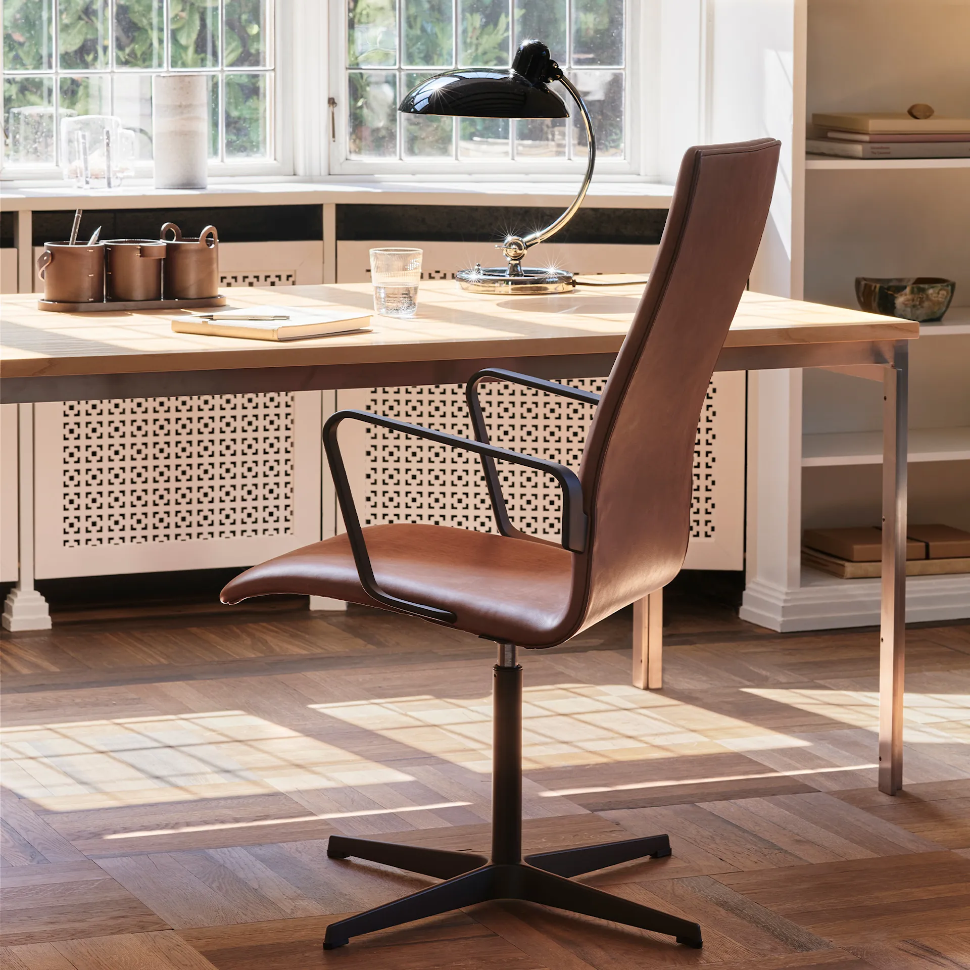 PK51 Desk - Fritz Hansen - Poul Kjærholm - NO GA