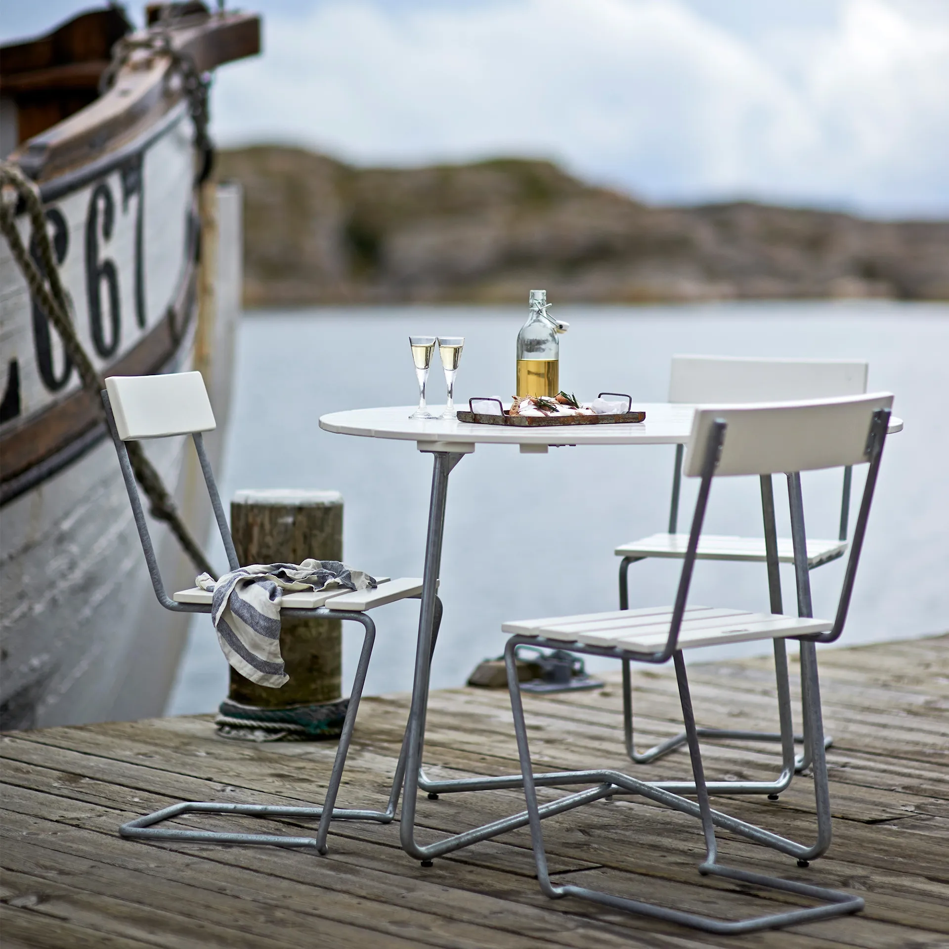 The classic series - B31 Table & 6 chairs 1 Oiled Oak - Grythyttan Stålmöbler - NO GA