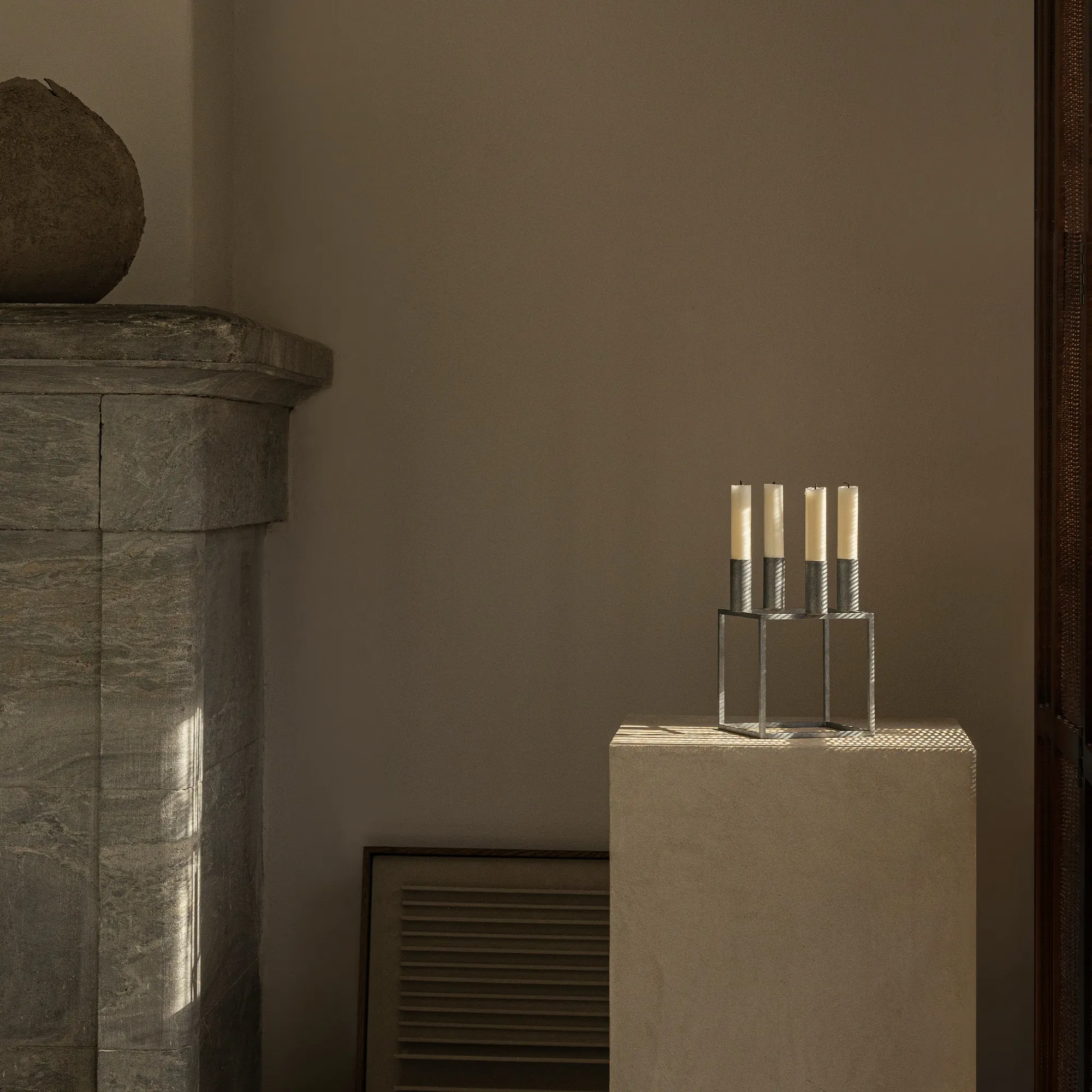 Kubus Candle Holder 4