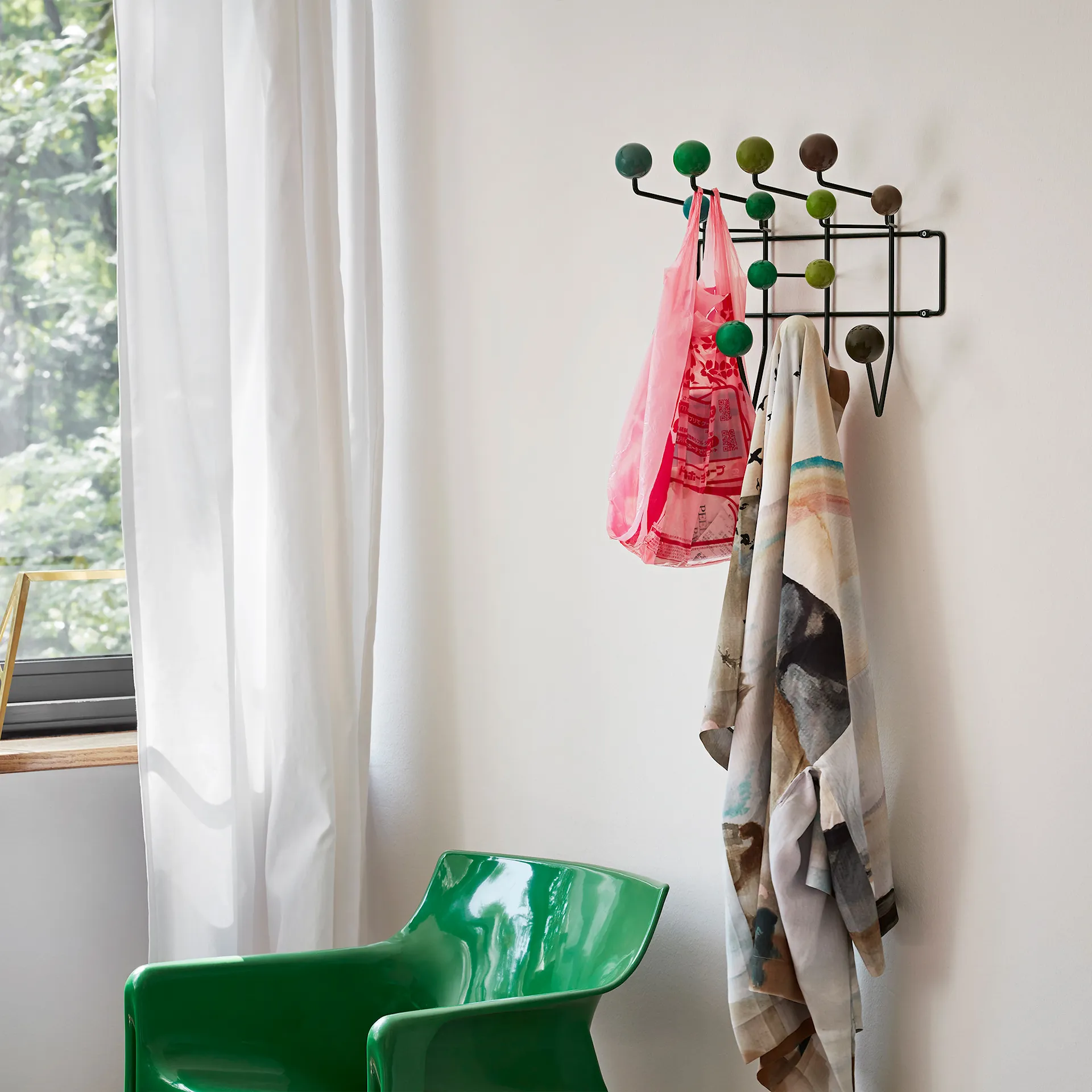 Hang It All Clothes Hanger - Vitra - Charles & Ray Eames - NO GA