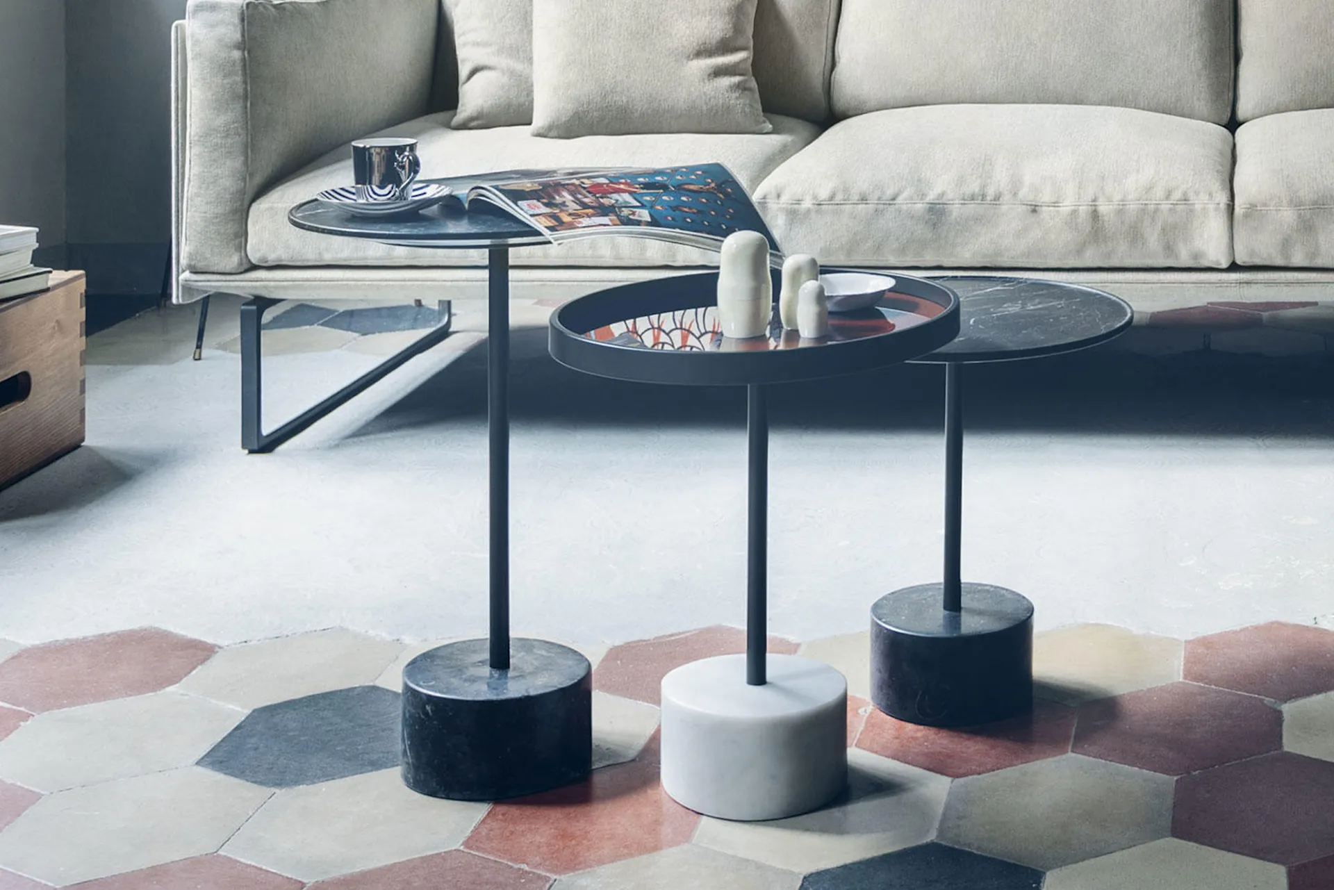 194 9 Low Table Marble - Cassina - Piero Lissoni - NO GA