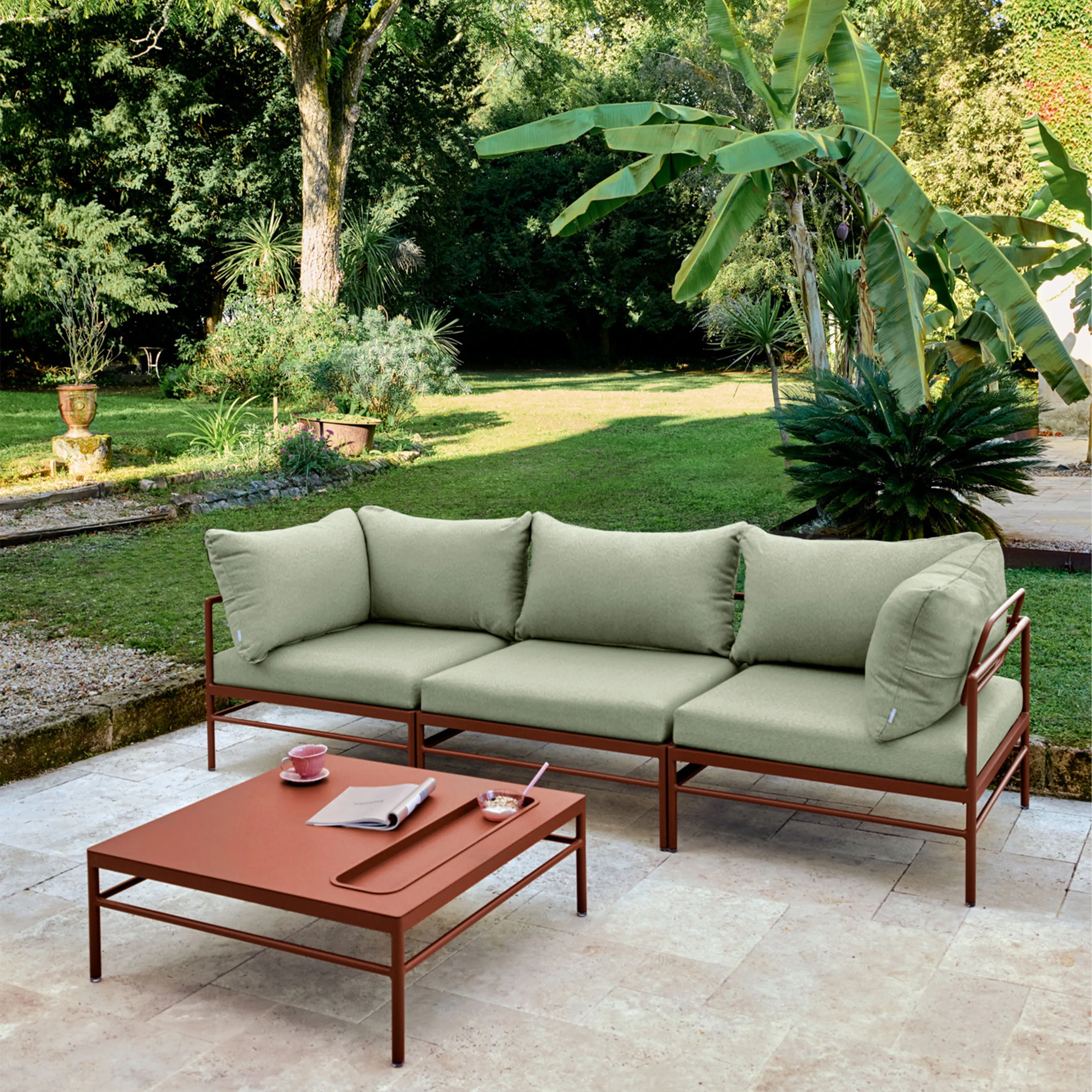 Rivage outdoor coffee table - 3