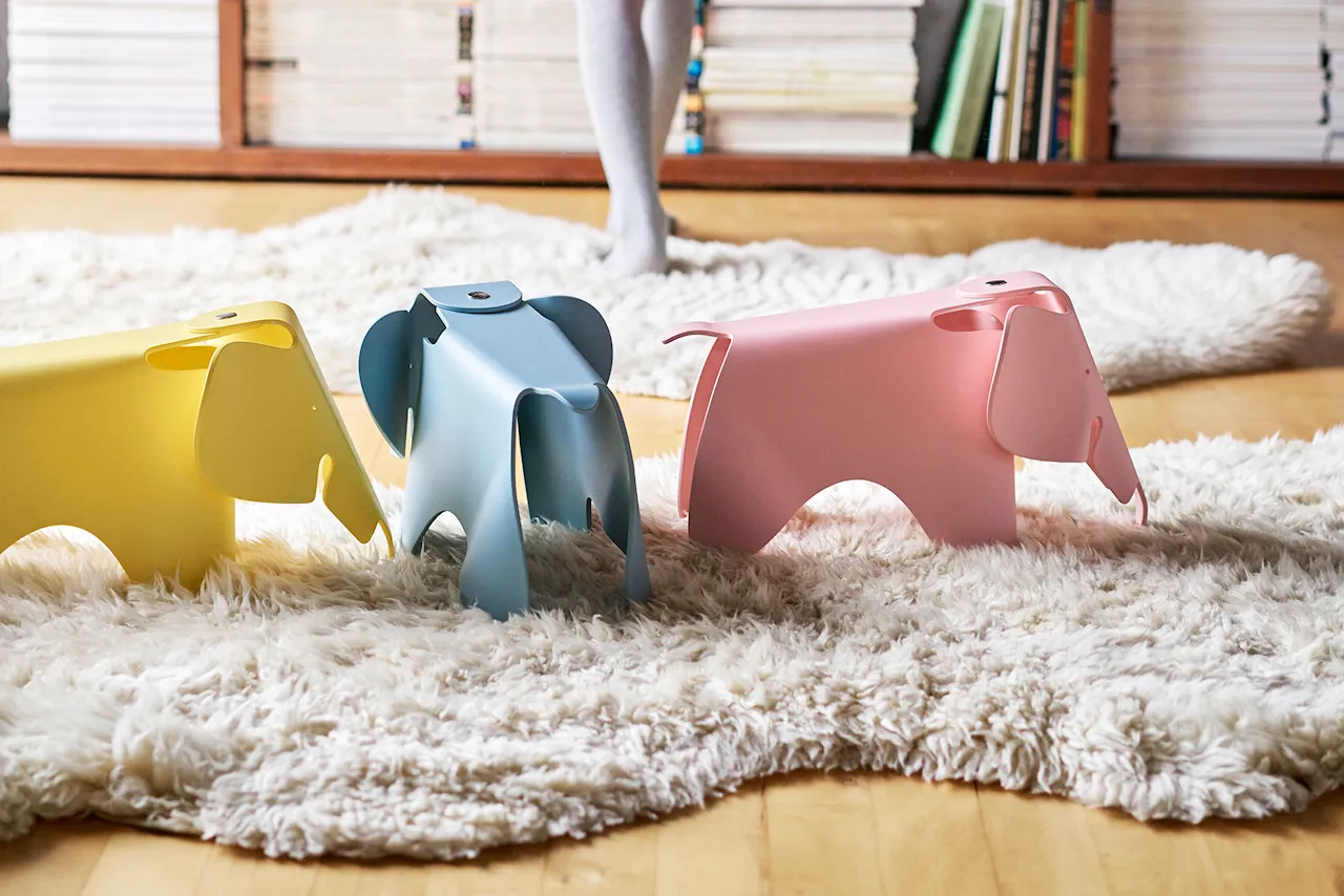 Eames Elephant Small