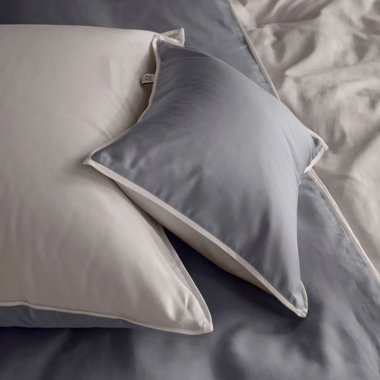 Duetto Pillow Case - Beige/Grey