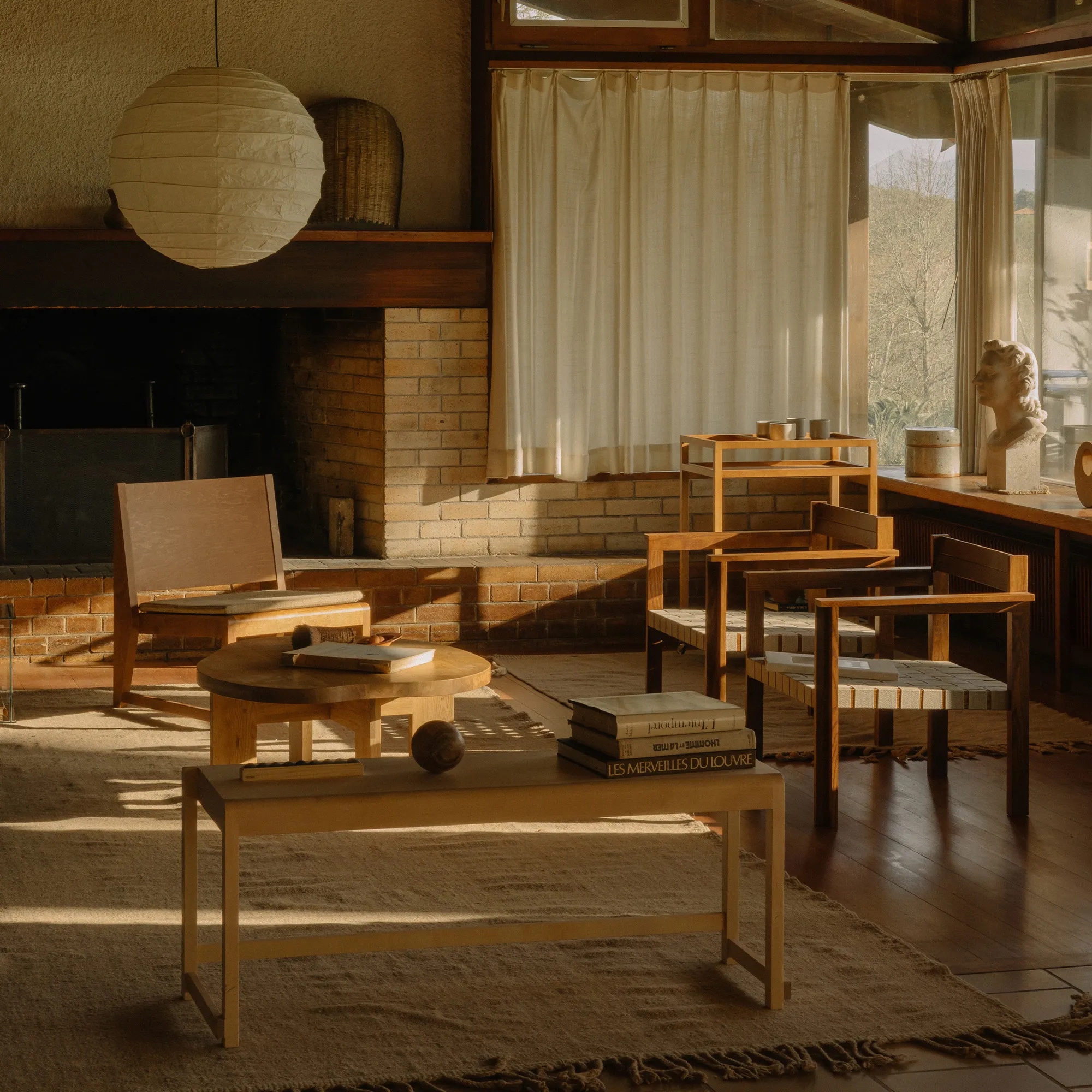 Farmhouse Pond Coffee Table - 5
