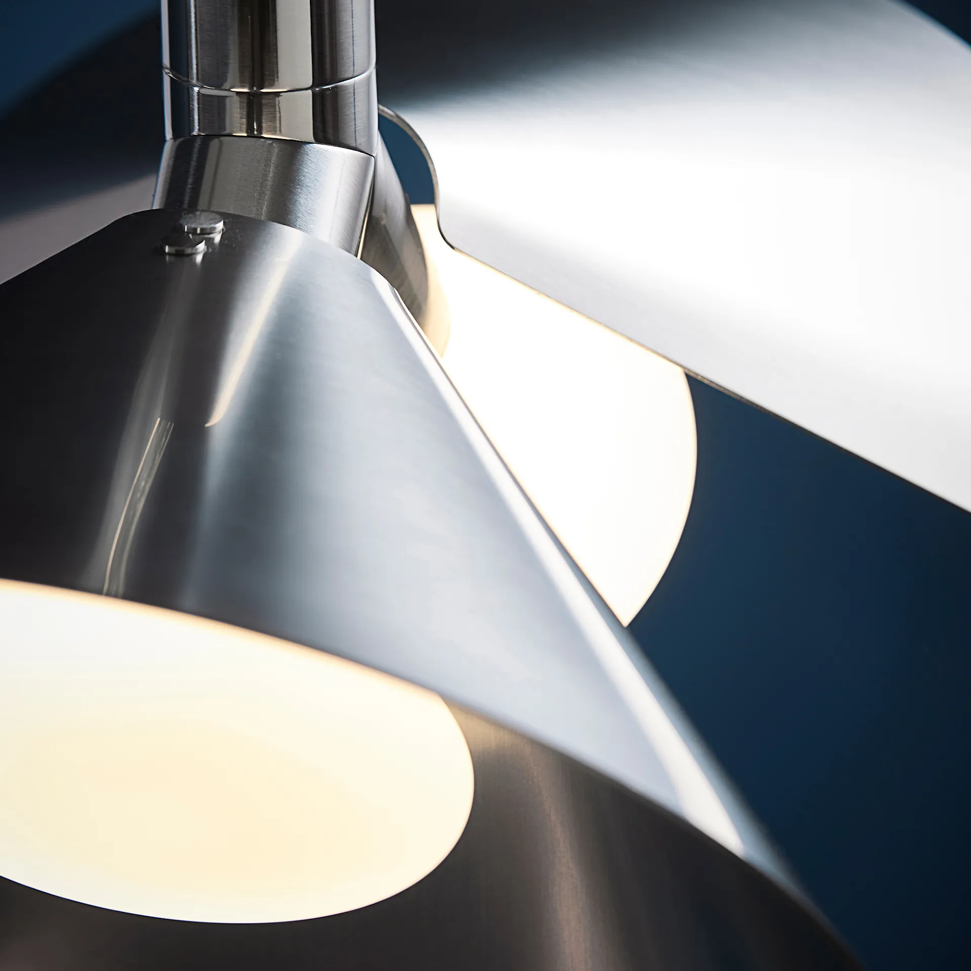 Peel Pendant Lamp - Frandsen - NO GA