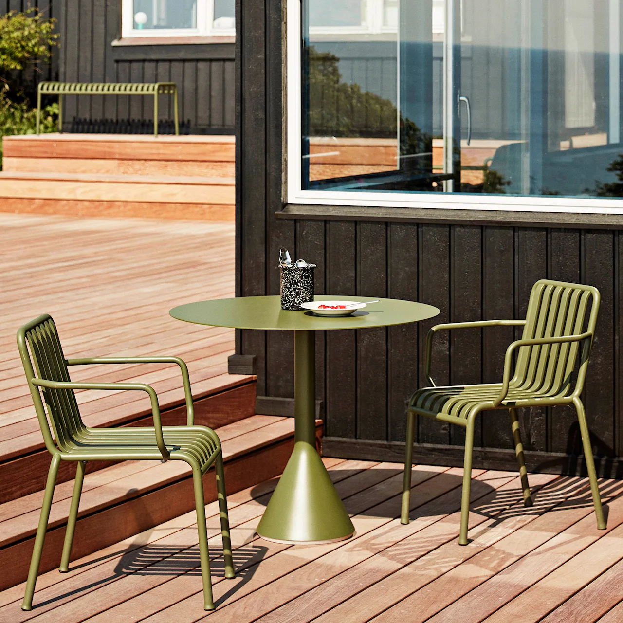 Palissade Cone Table Round Ø 70 cm