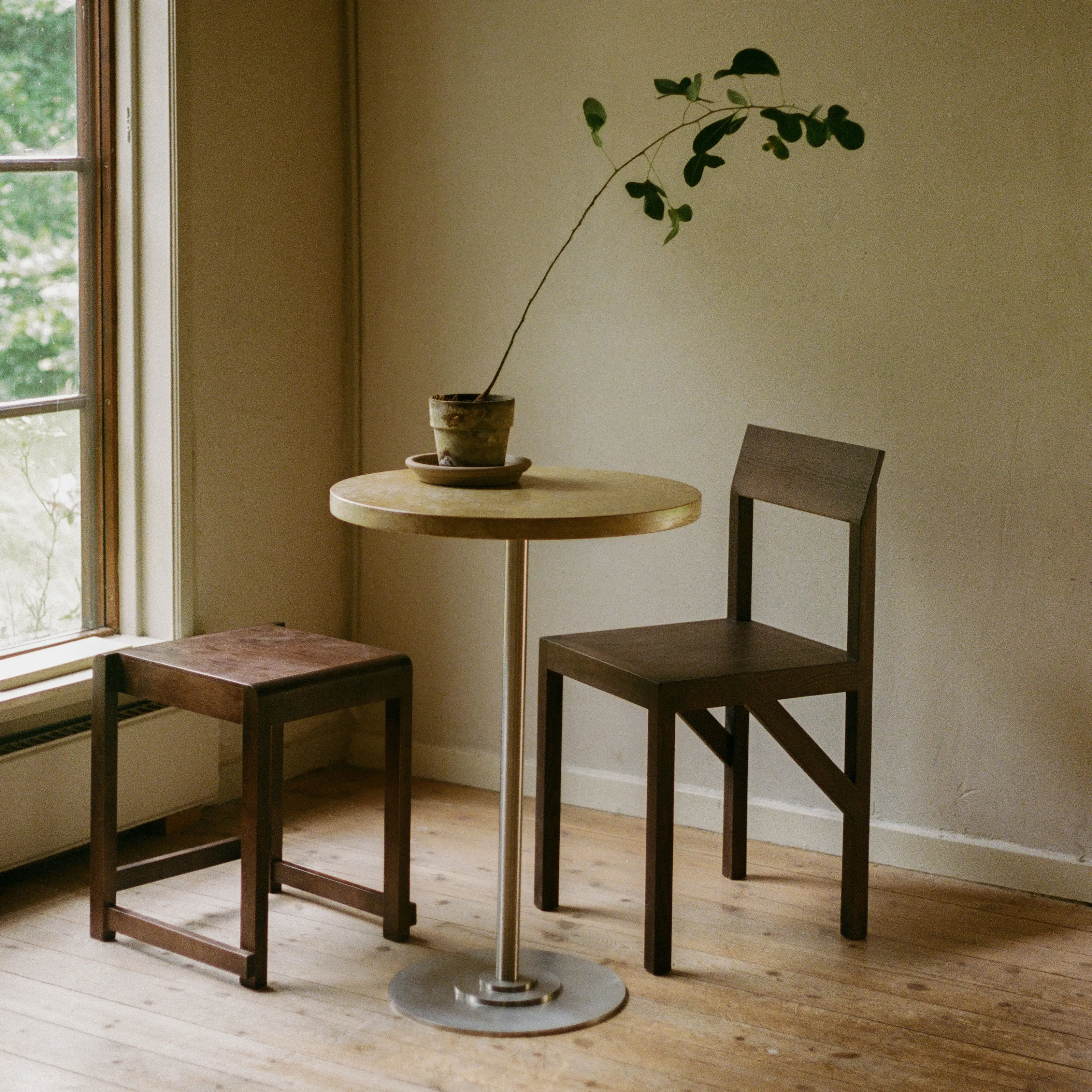 Table 57 eettafel - 2