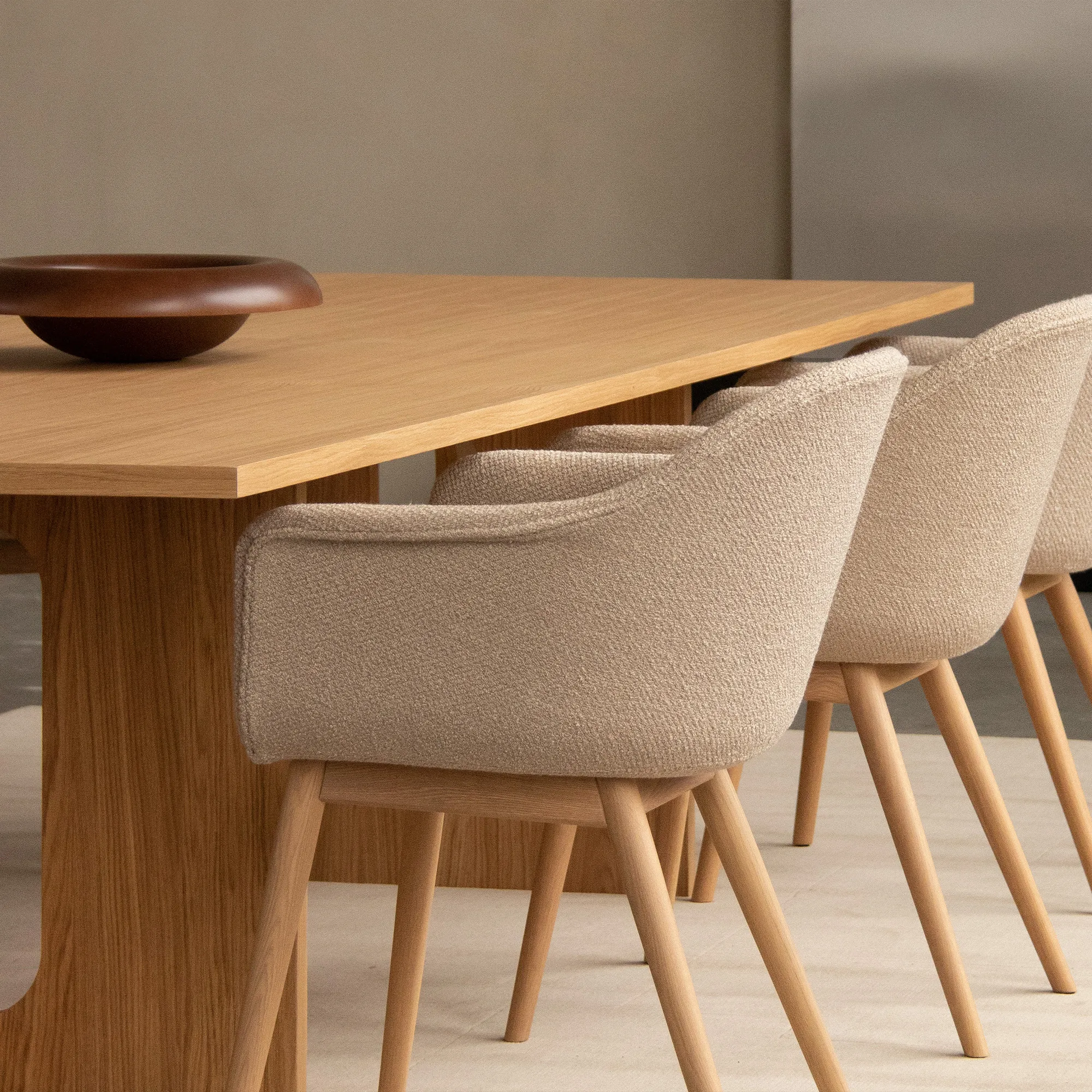 Androgyne Dining Table 210 cm