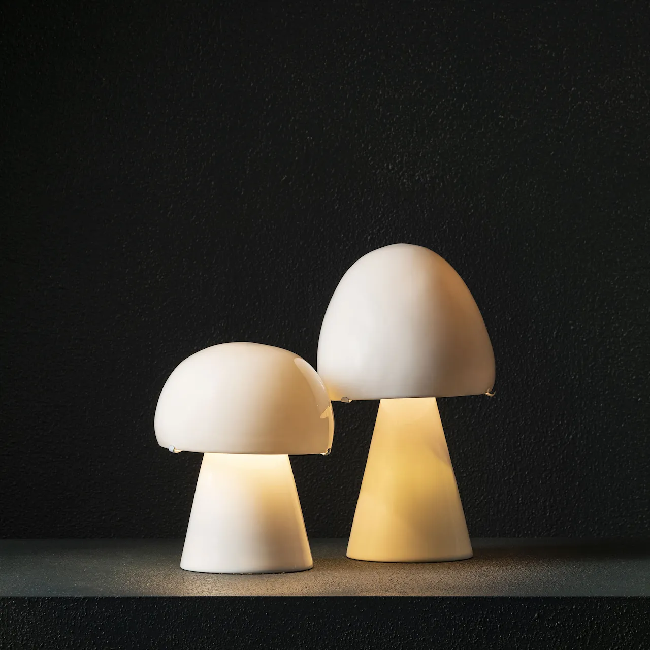 White Joe Table Lamp