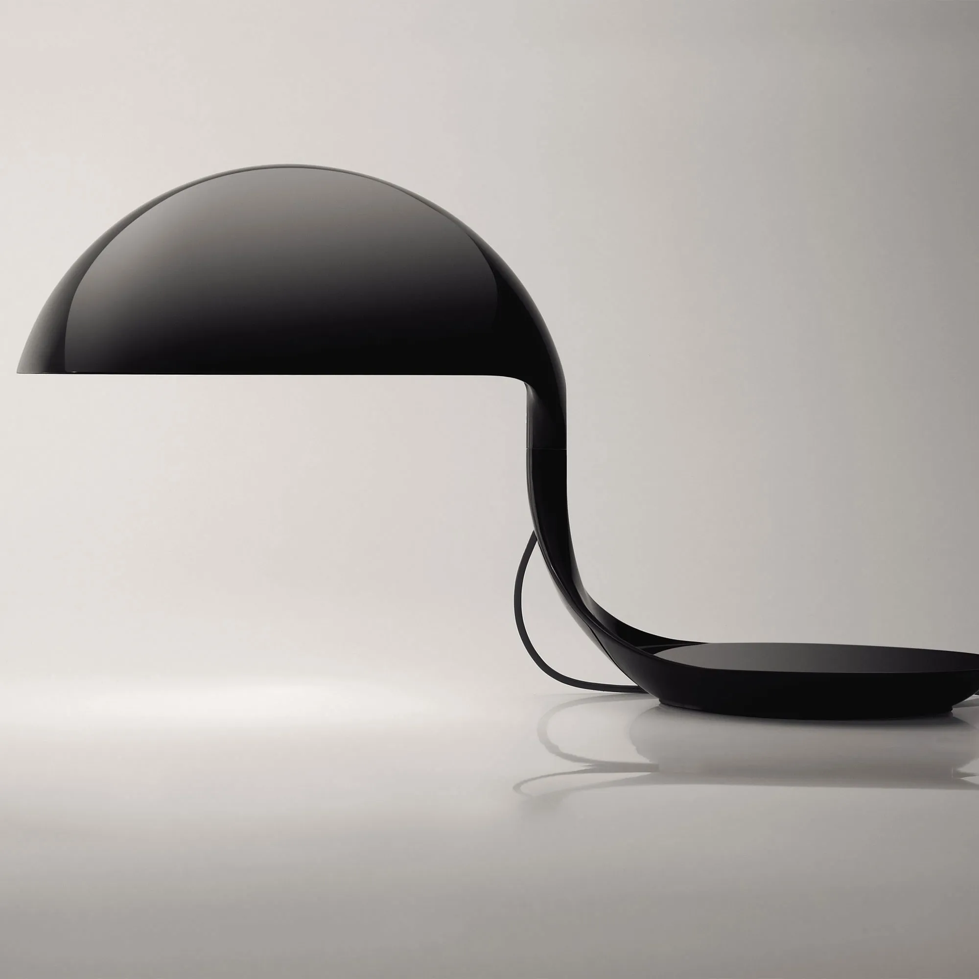 Cobra Table Lamp - 11