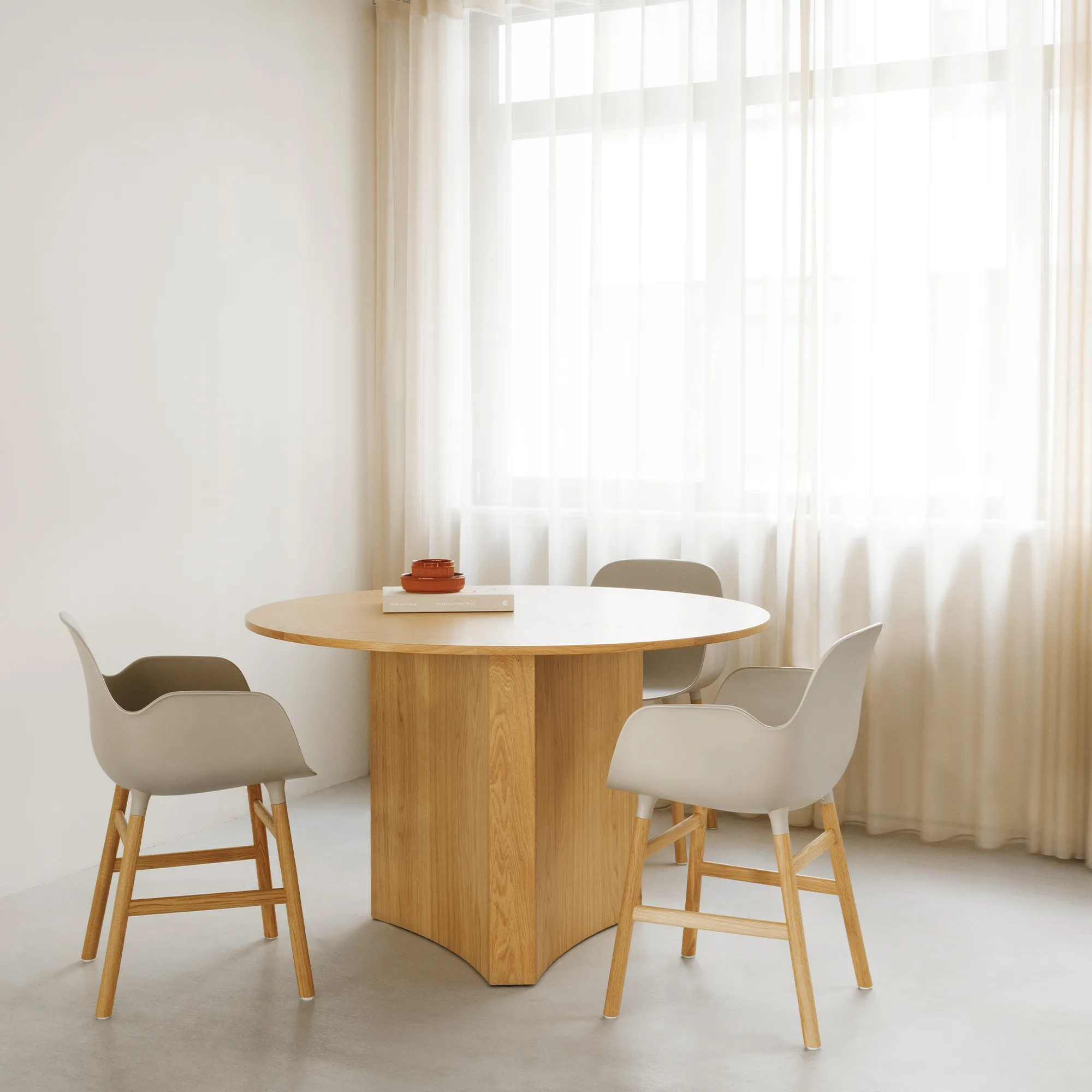 Form Armchair Full Upholstery Oak - 6