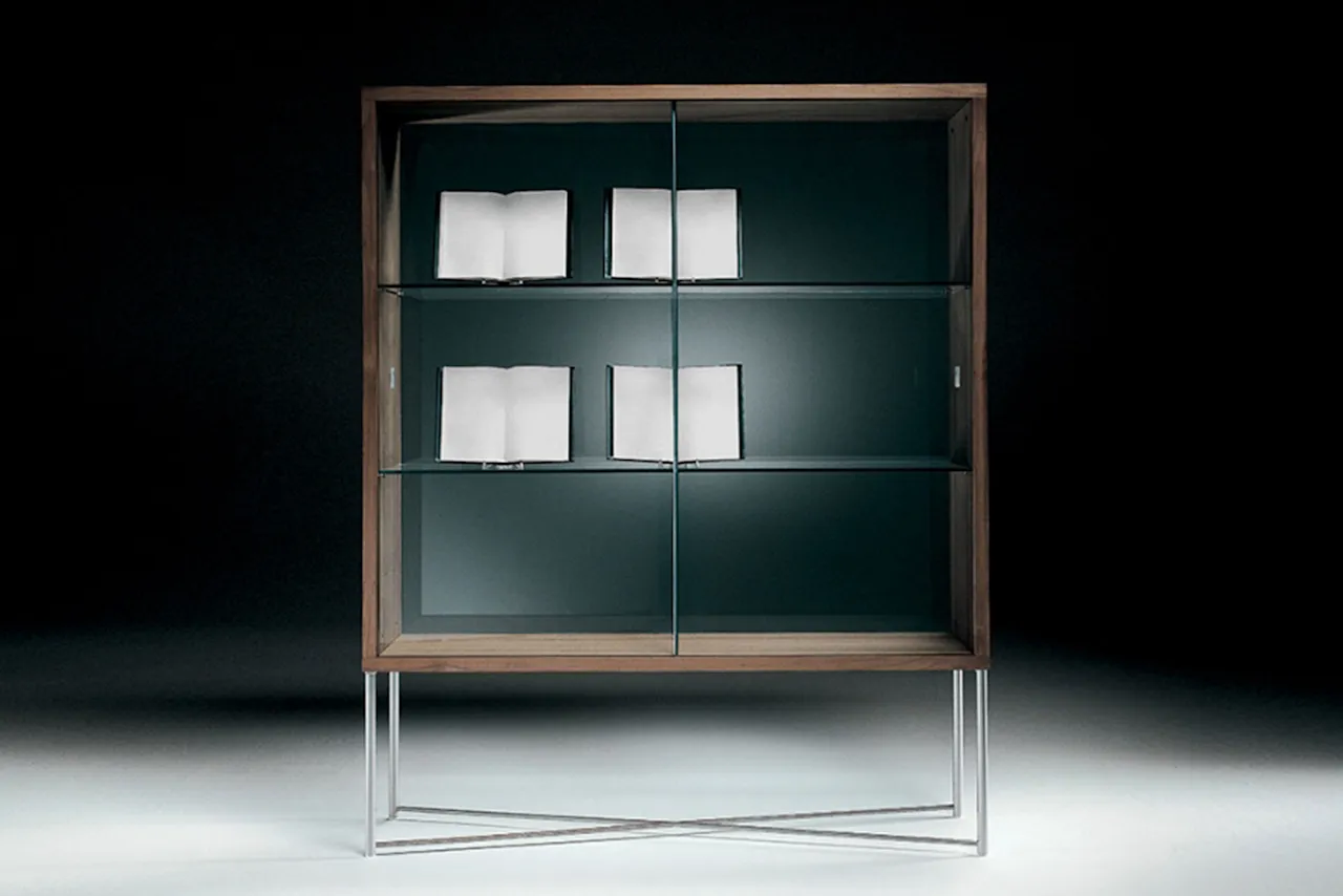 Moka Display Case