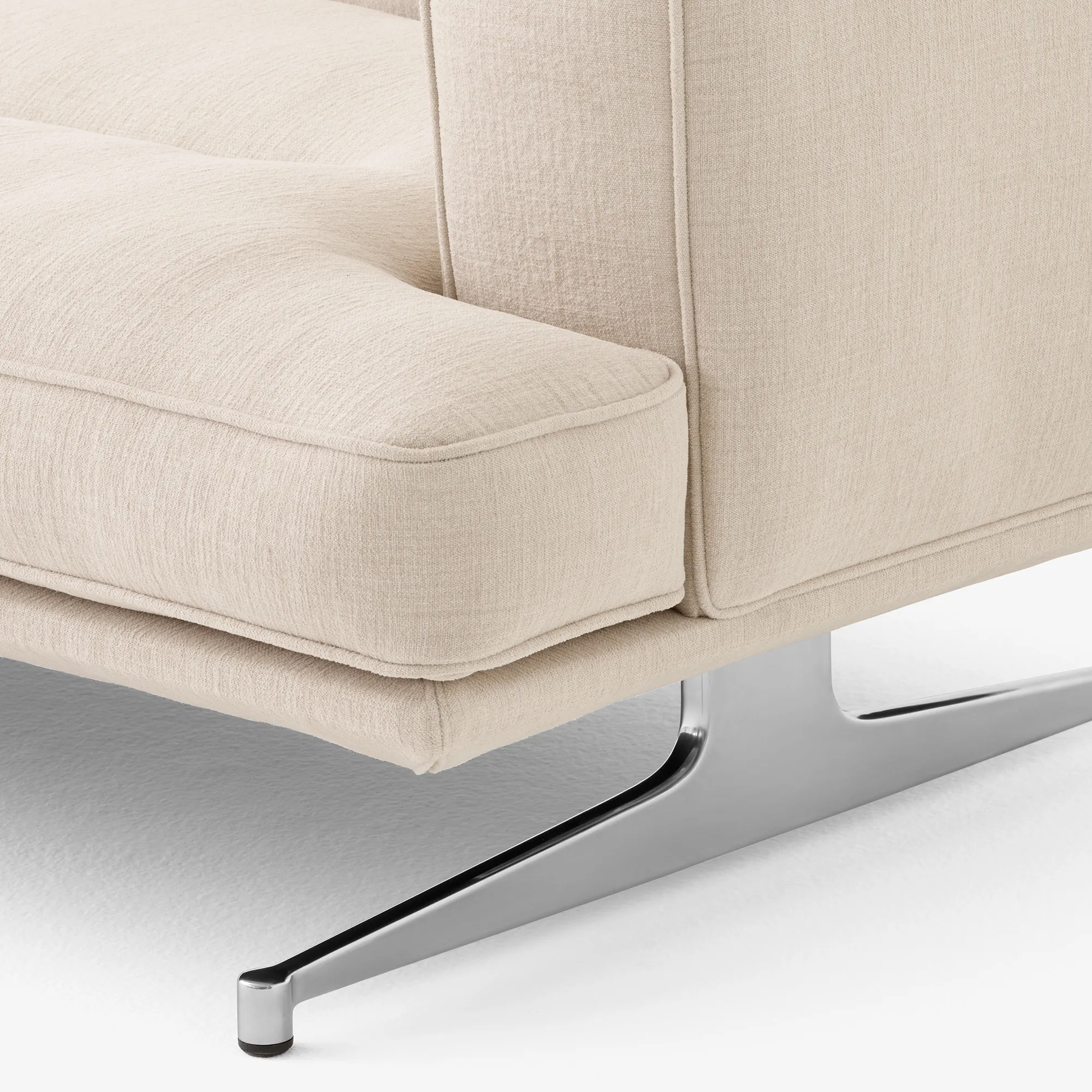 Inland AV41 corner sofa polished aluminium legs - 8