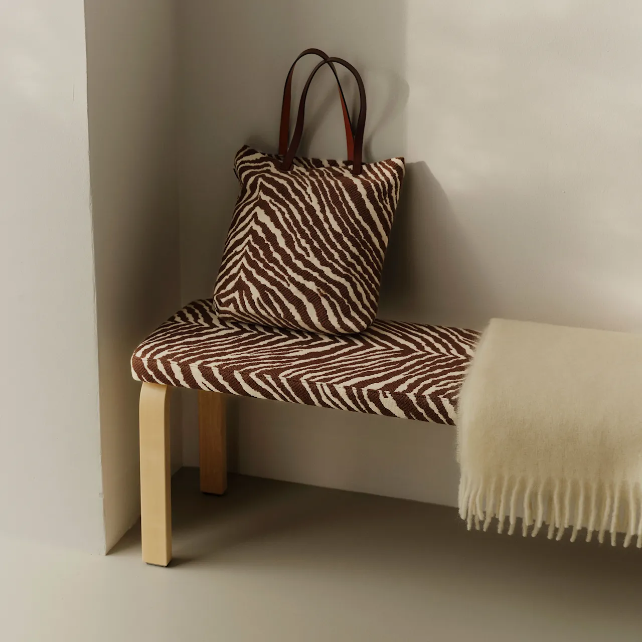 Bench 168B zitbank