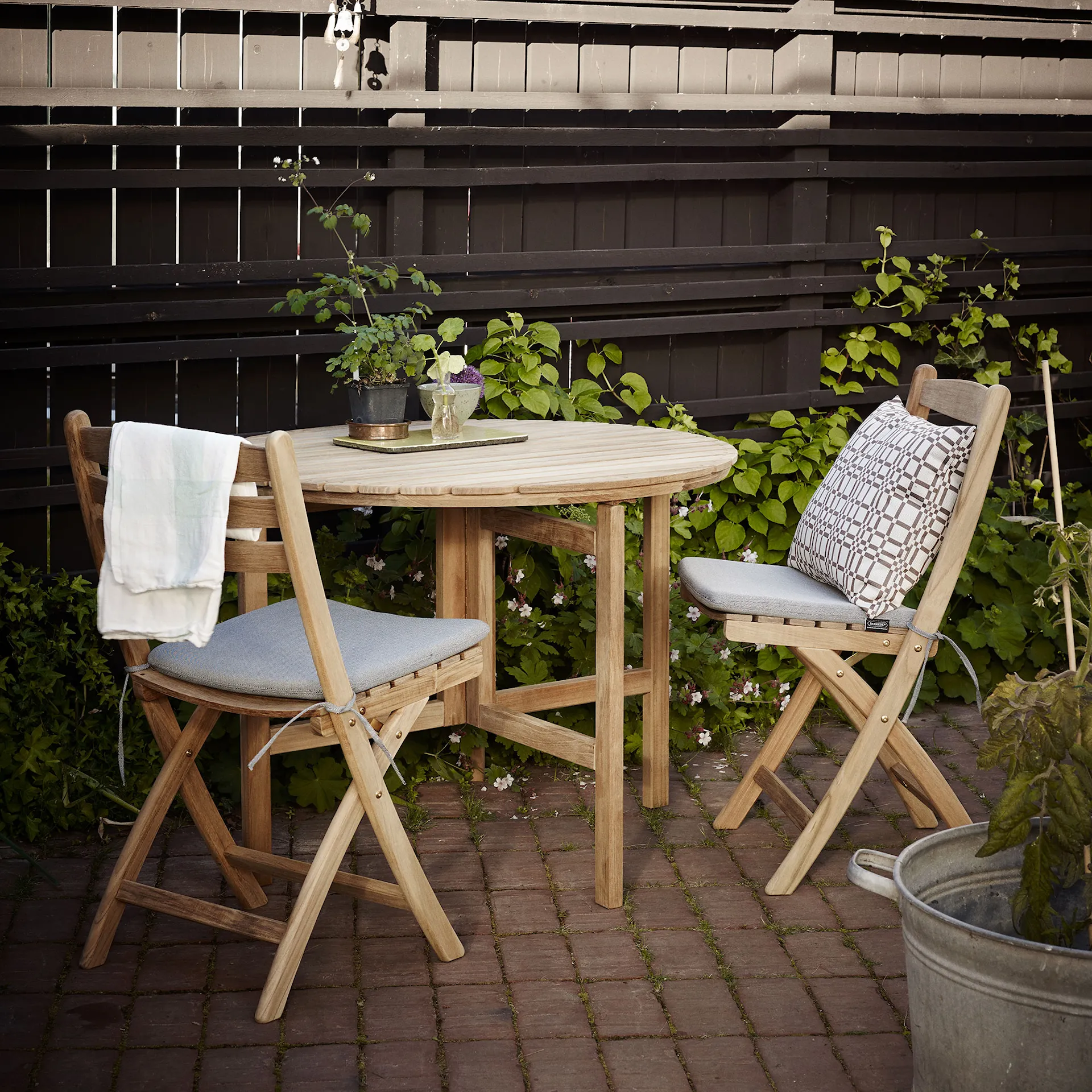 Selandia Cushion Outdoor Chair - Fritz Hansen - NO GA