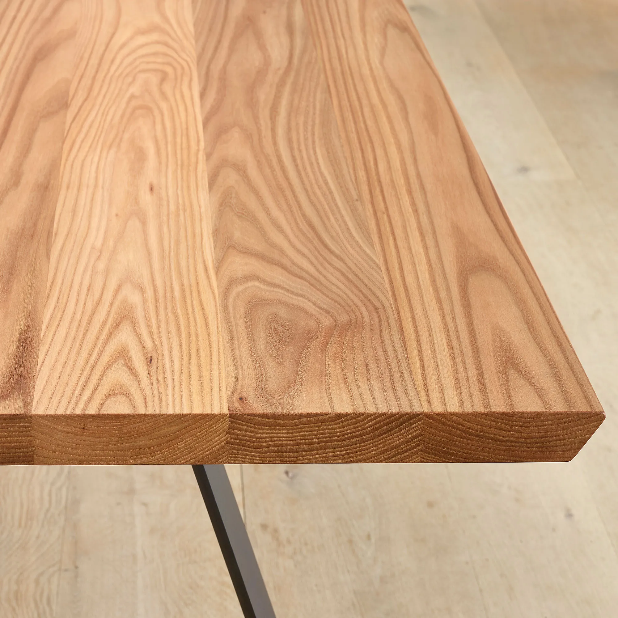 GM 3200 Plank Table - 6