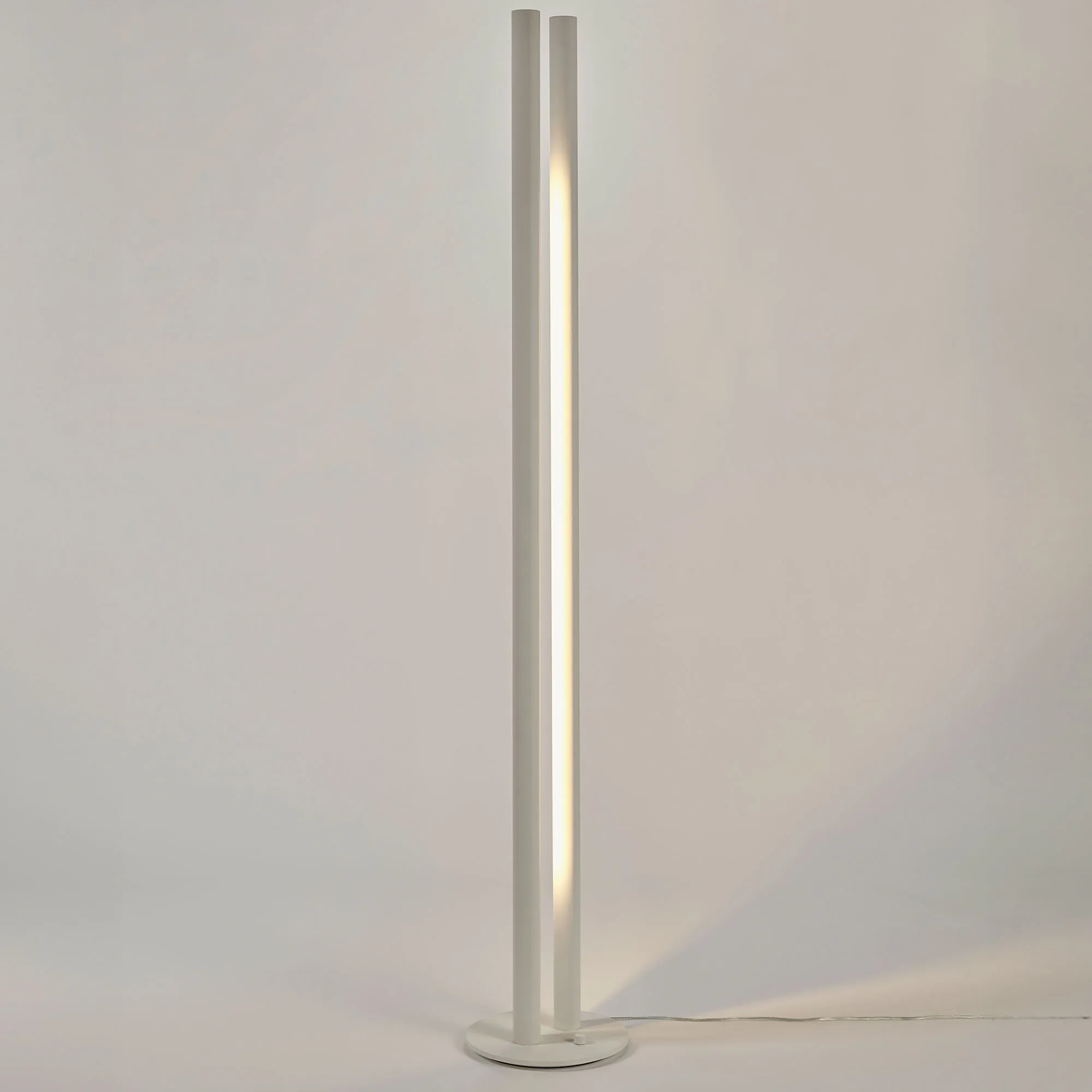 Floor lamp L1