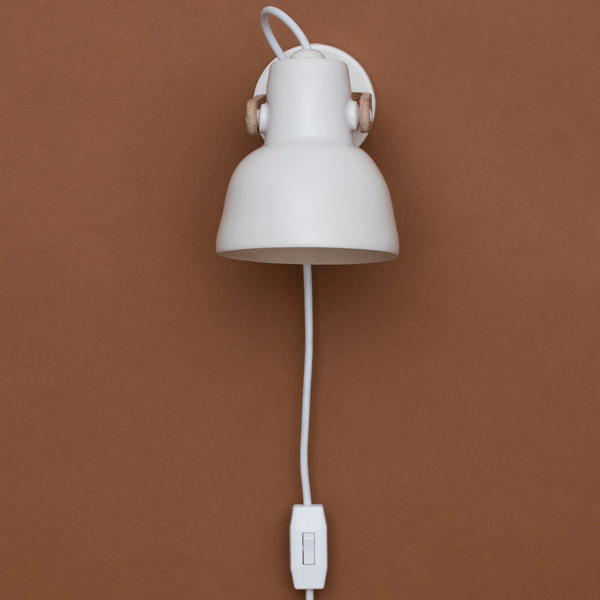 16Plus Wall Lamp - Mazo - NO GA