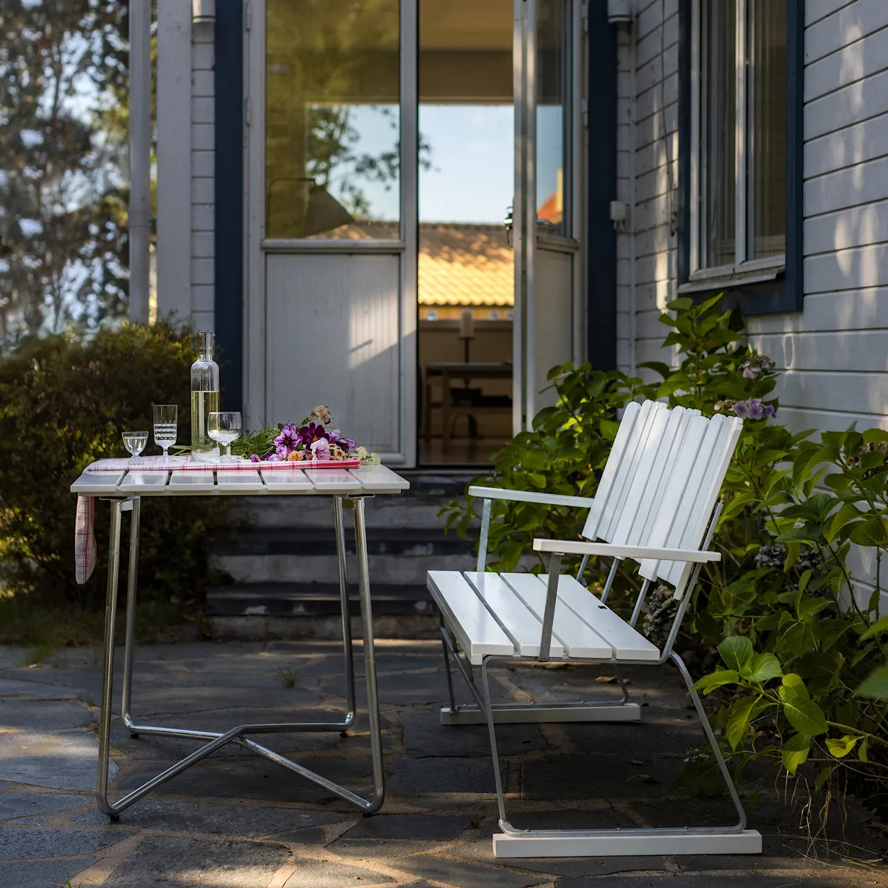 Table B25A 120cm galvanized frame untreated teak