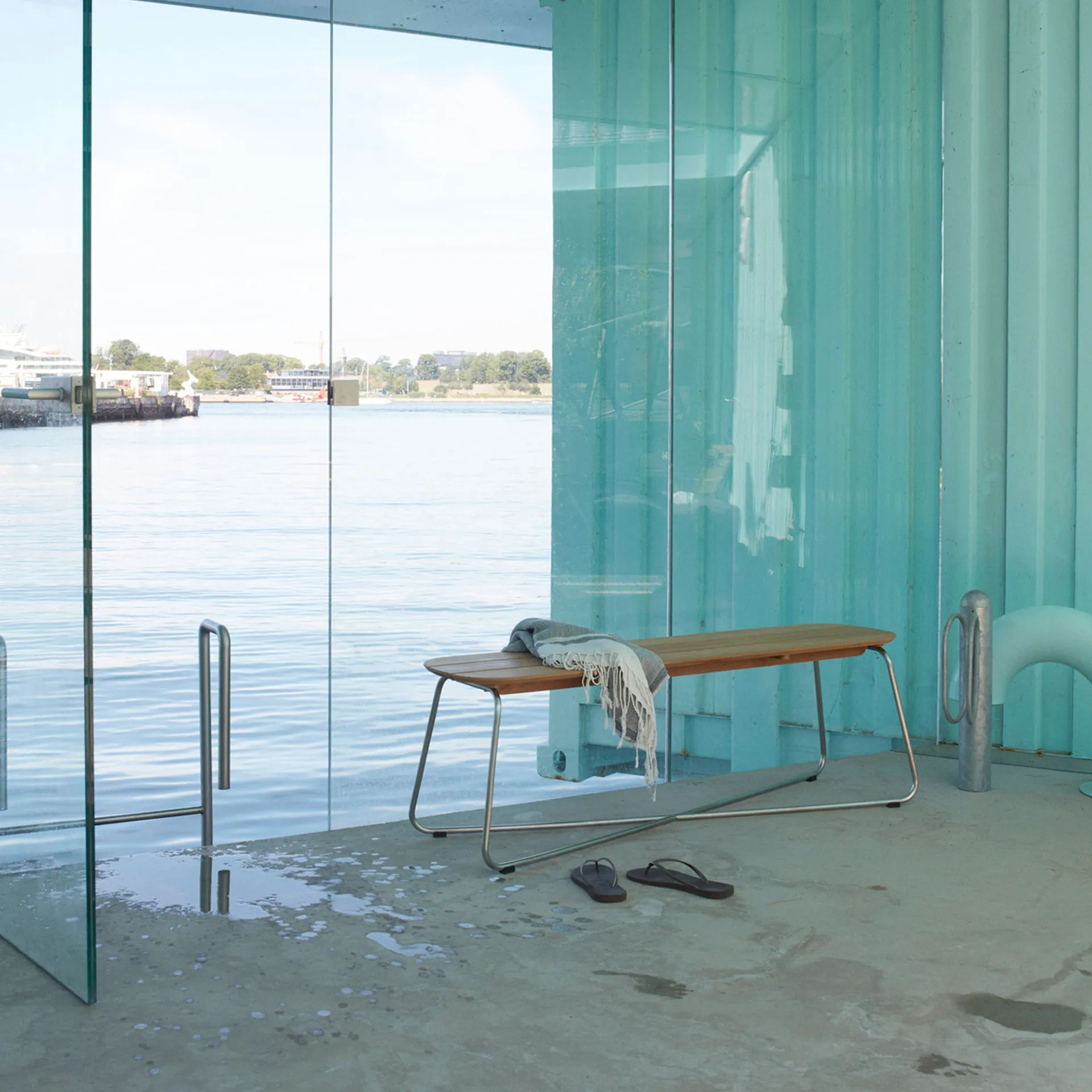 Lilium Outdoor Bench - Fritz Hansen - NO GA