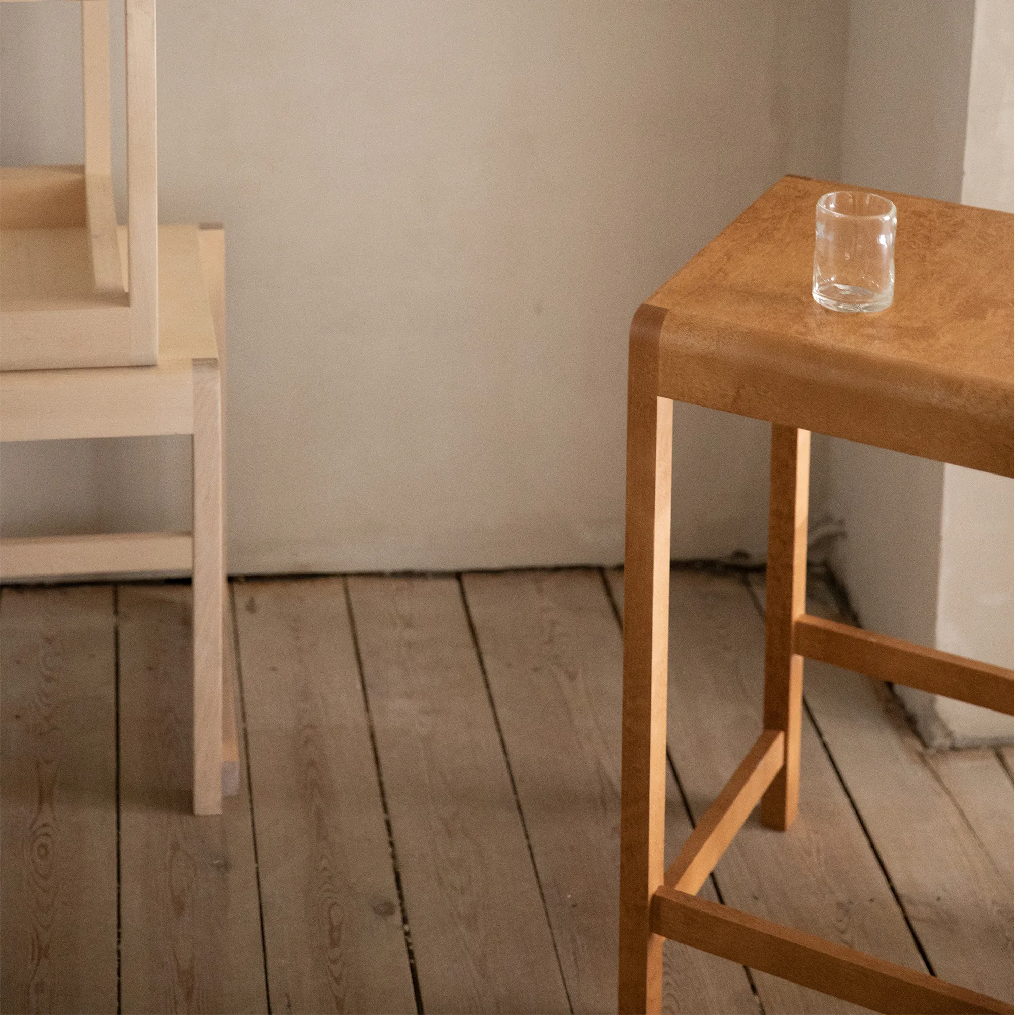 Stool 01 baarijakkara - 8