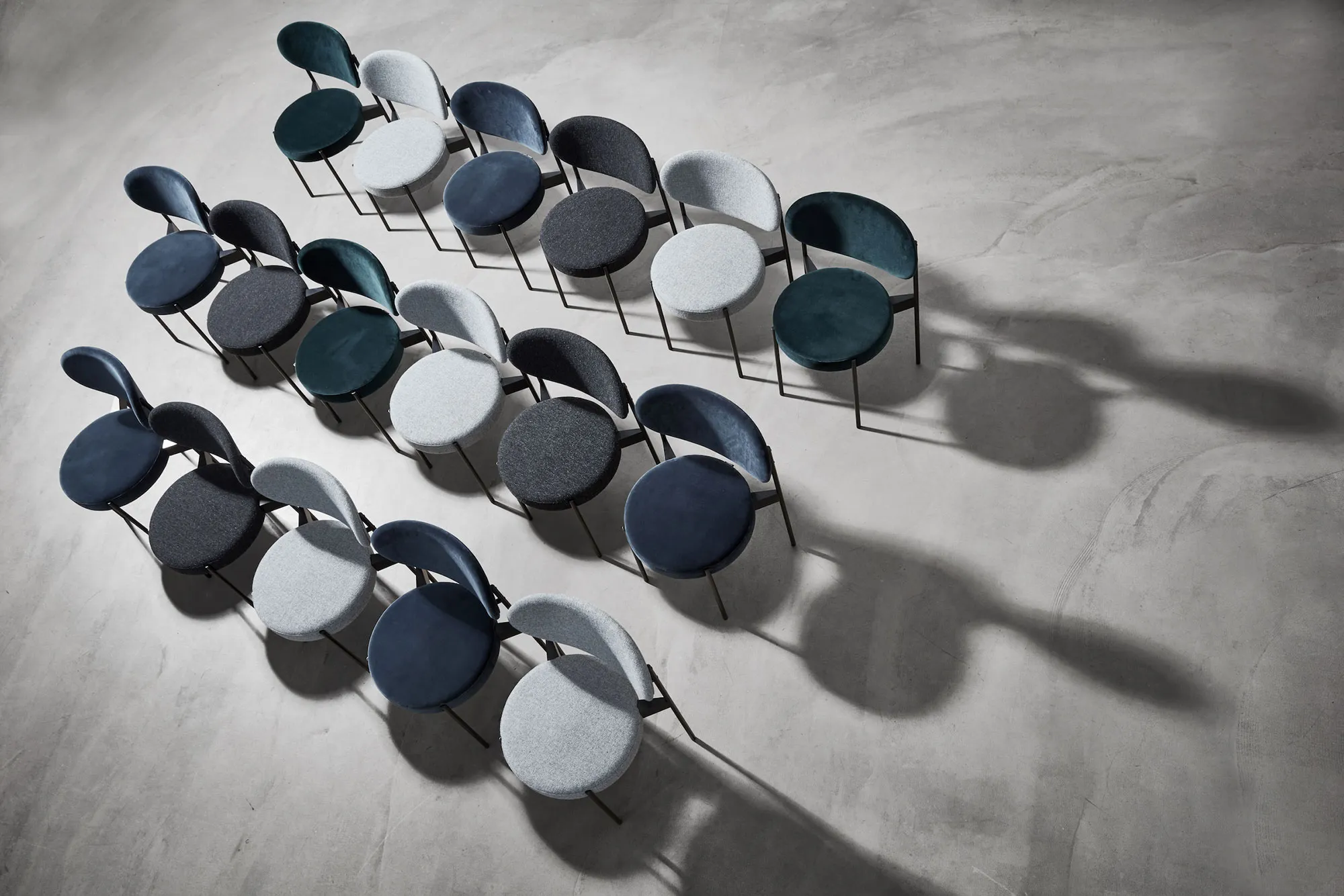 Series 430 Chair Black - 17