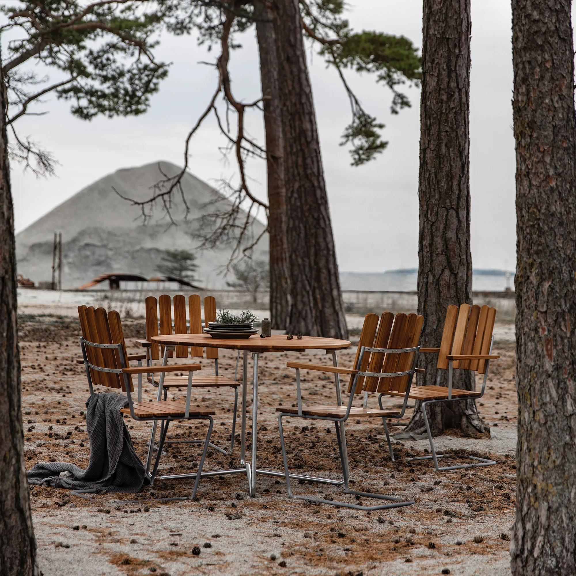 The classic series - 9A Table & 4 pcs A2 Armchairs - 2