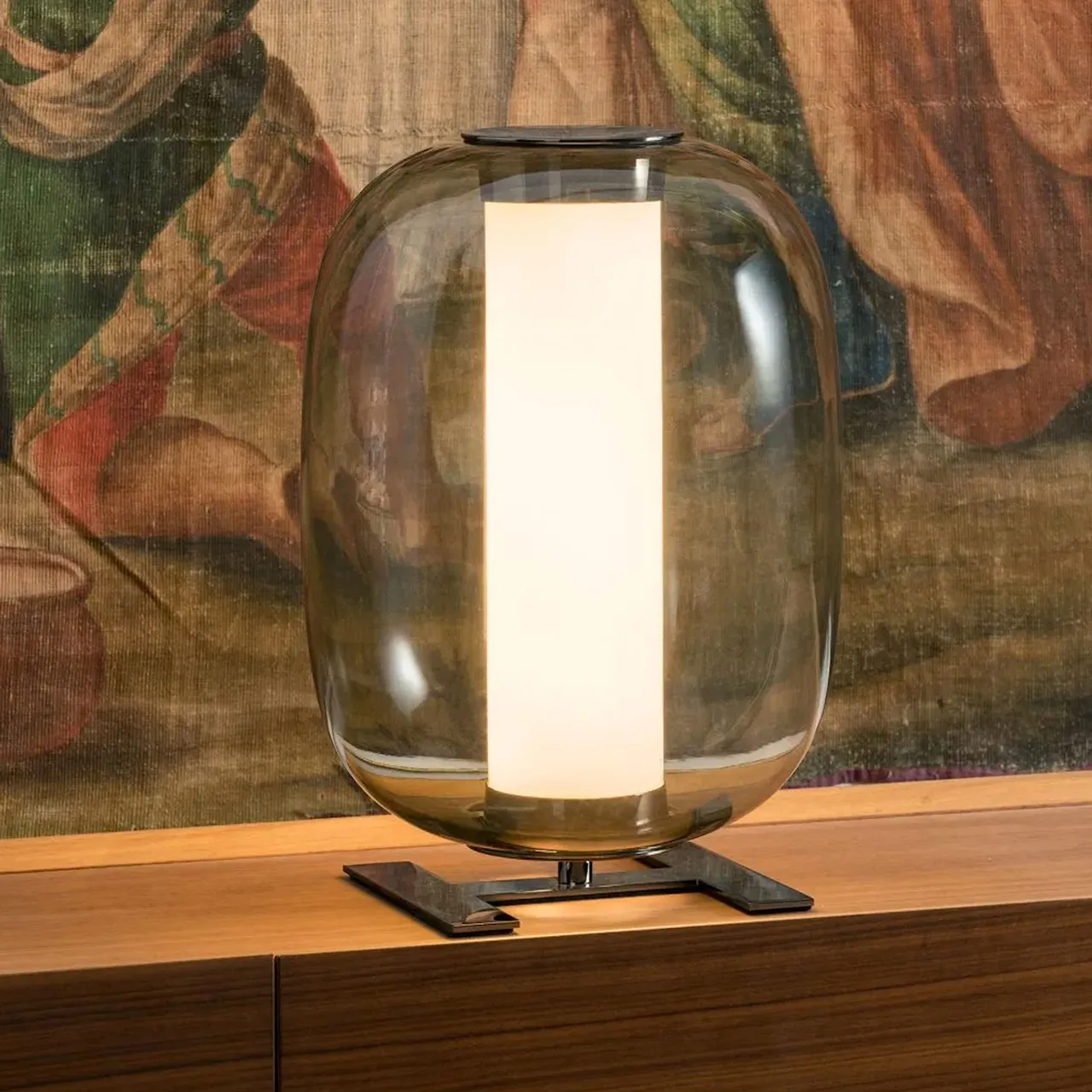 Meridiano Table Lamp