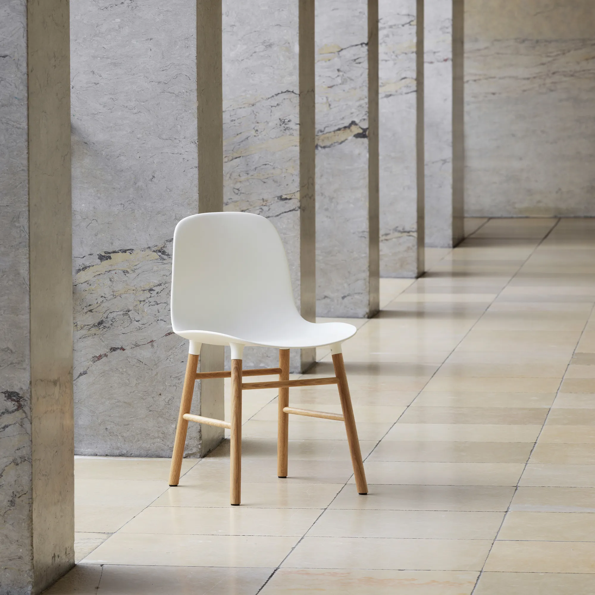 Form Chair Black Oak - 6