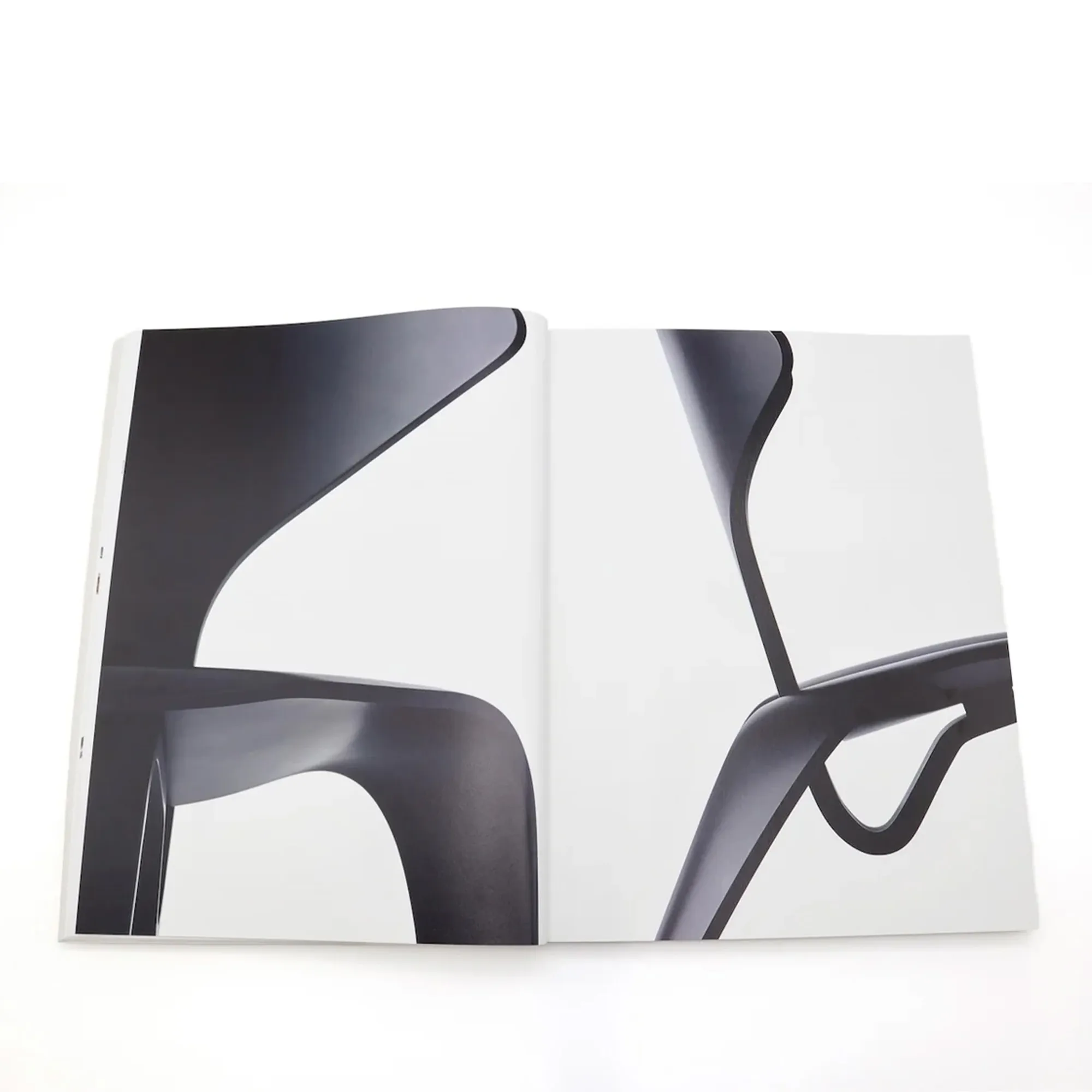 Poul Kjaerholm - Timeless Minimalism Design Book - 4