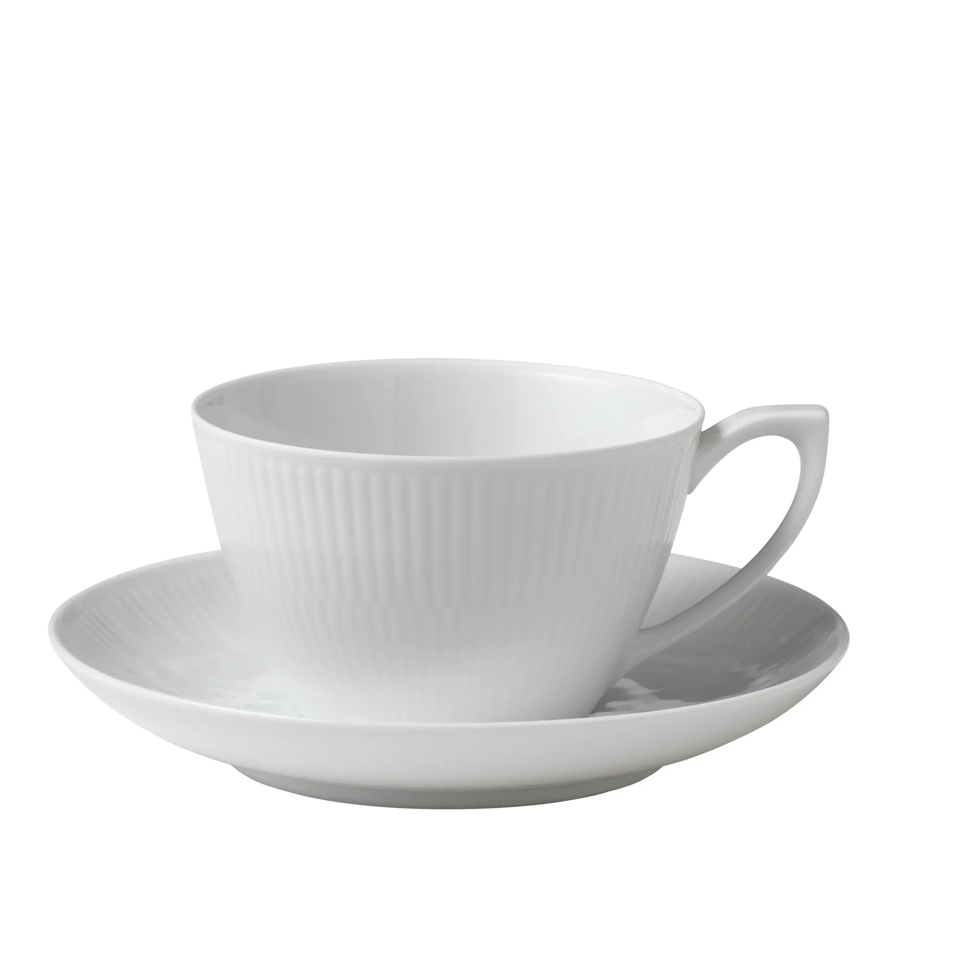 White Fluted Tea Cup & Saucer 28 cl - Royal Copenhagen - NO GA