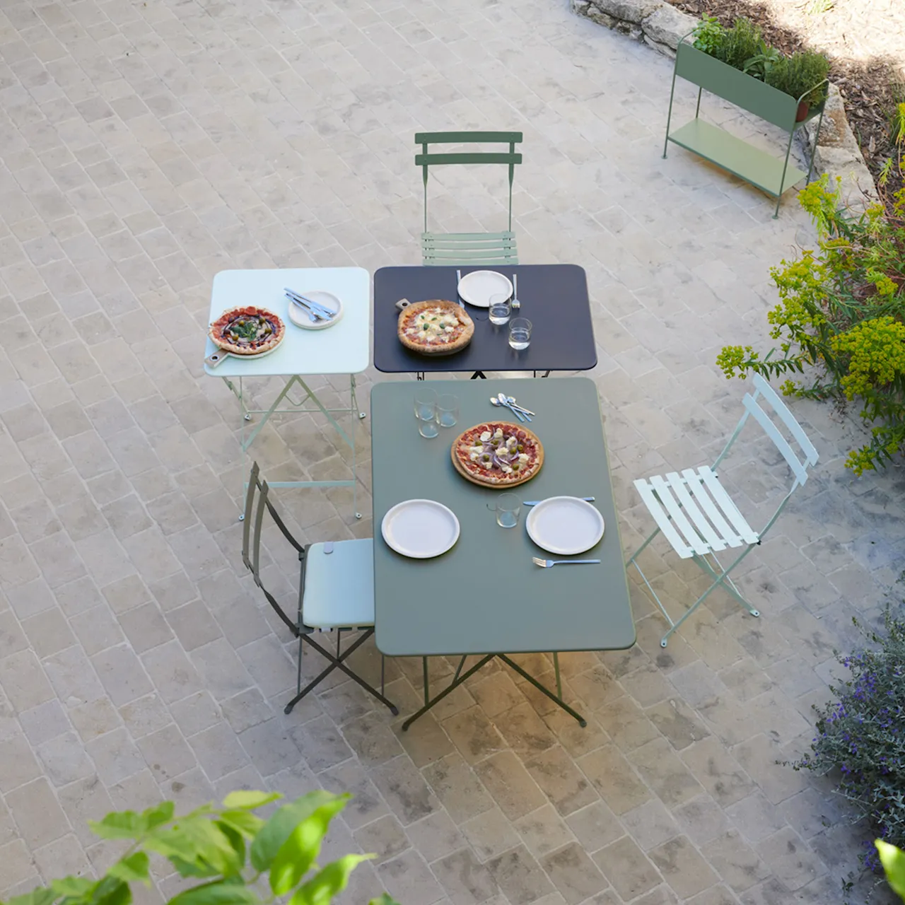 Bistro sidebord udendørs 37 x 57 cm
