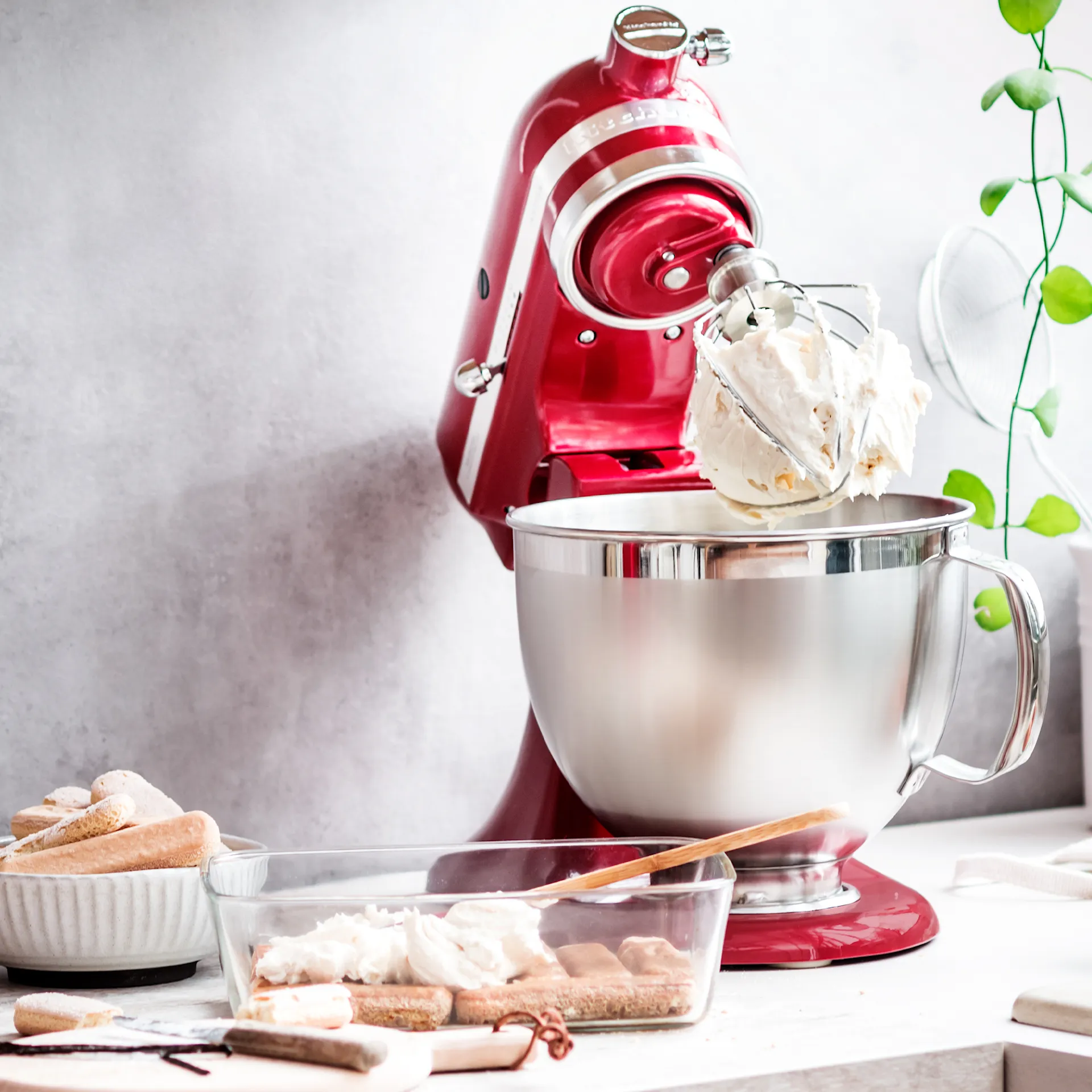 Buy Artisan Premium 5KSM185PSECA Stand Mixer Candy Apple from KitchenAid NO GA