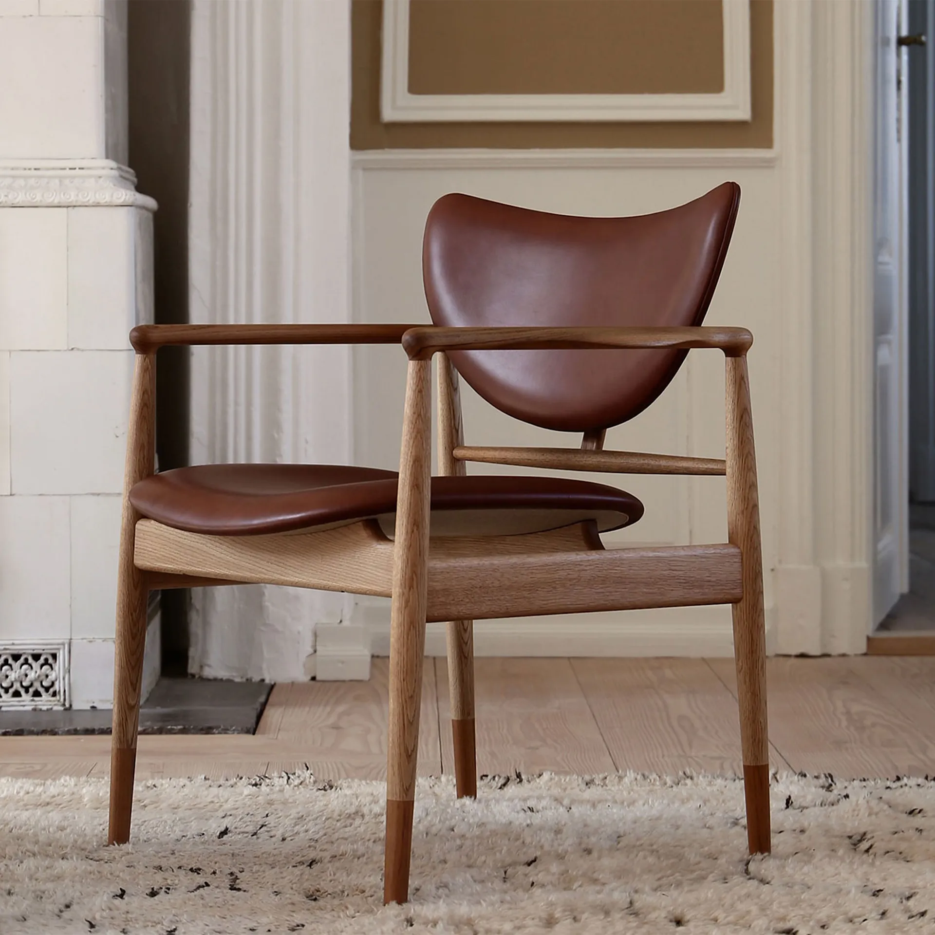 48 Chair, Walnut/Oak, Leather Group 2, Nevada NV2488S Cognac - House of Finn Juhl - Finn Juhl - NO GA