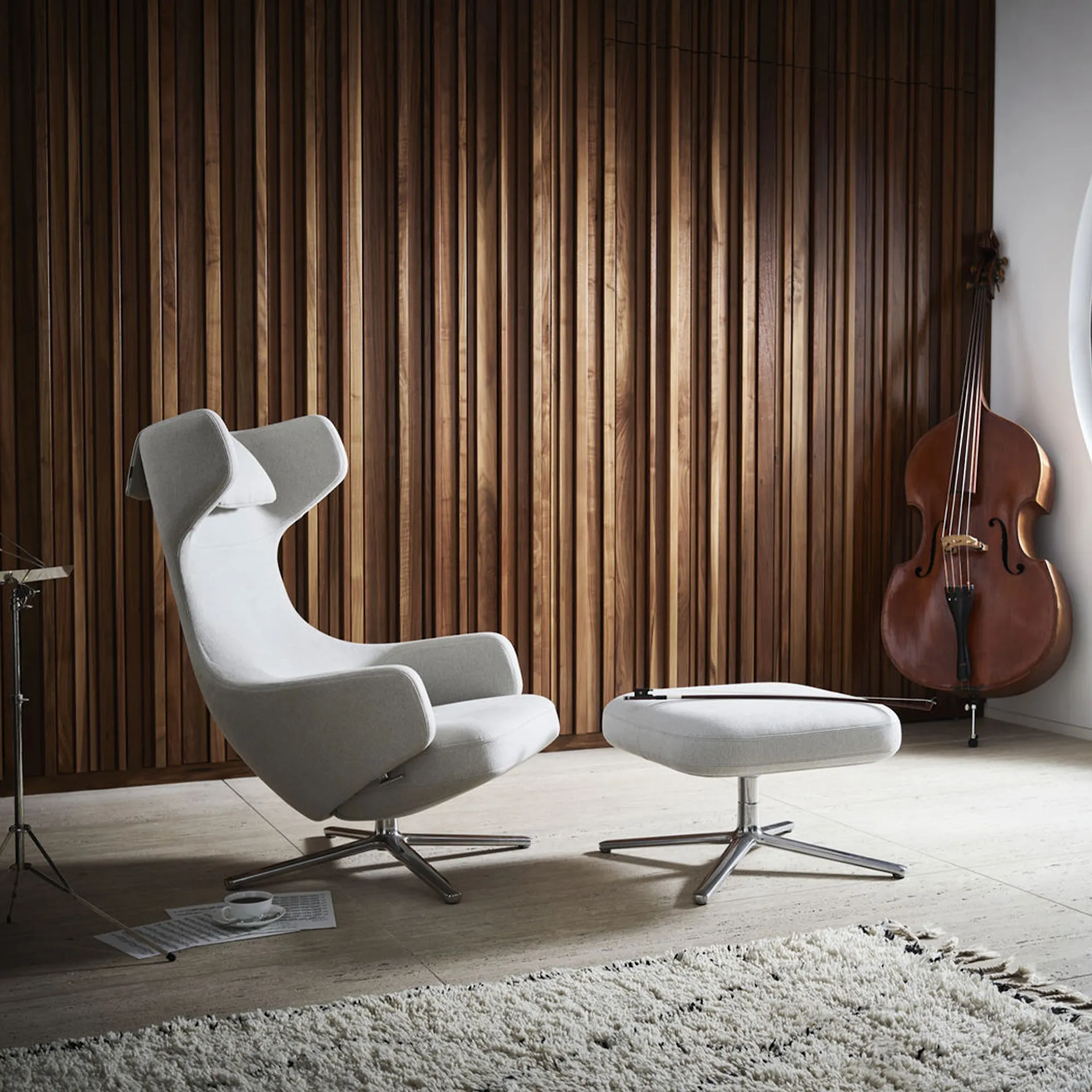 Grand Repos Armchair & Repos Ottoman Polished - Vitra - Antonio Citterio - NO GA