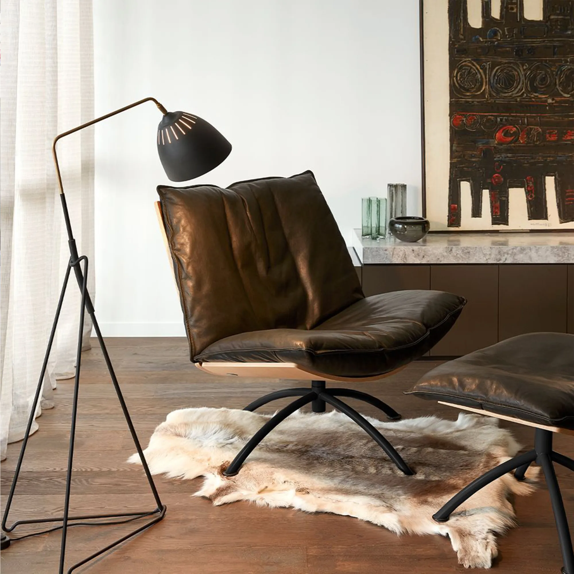Lean Floor Lamp - 2