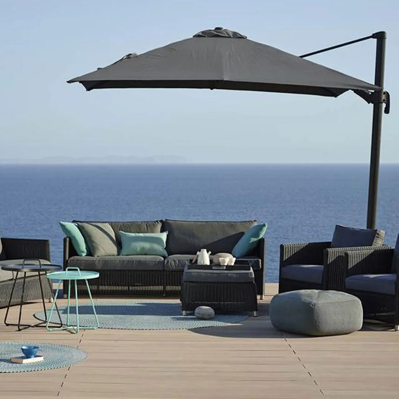 Hyde Luxe 3 x 4 m - Parasol & Parasol foot Tile