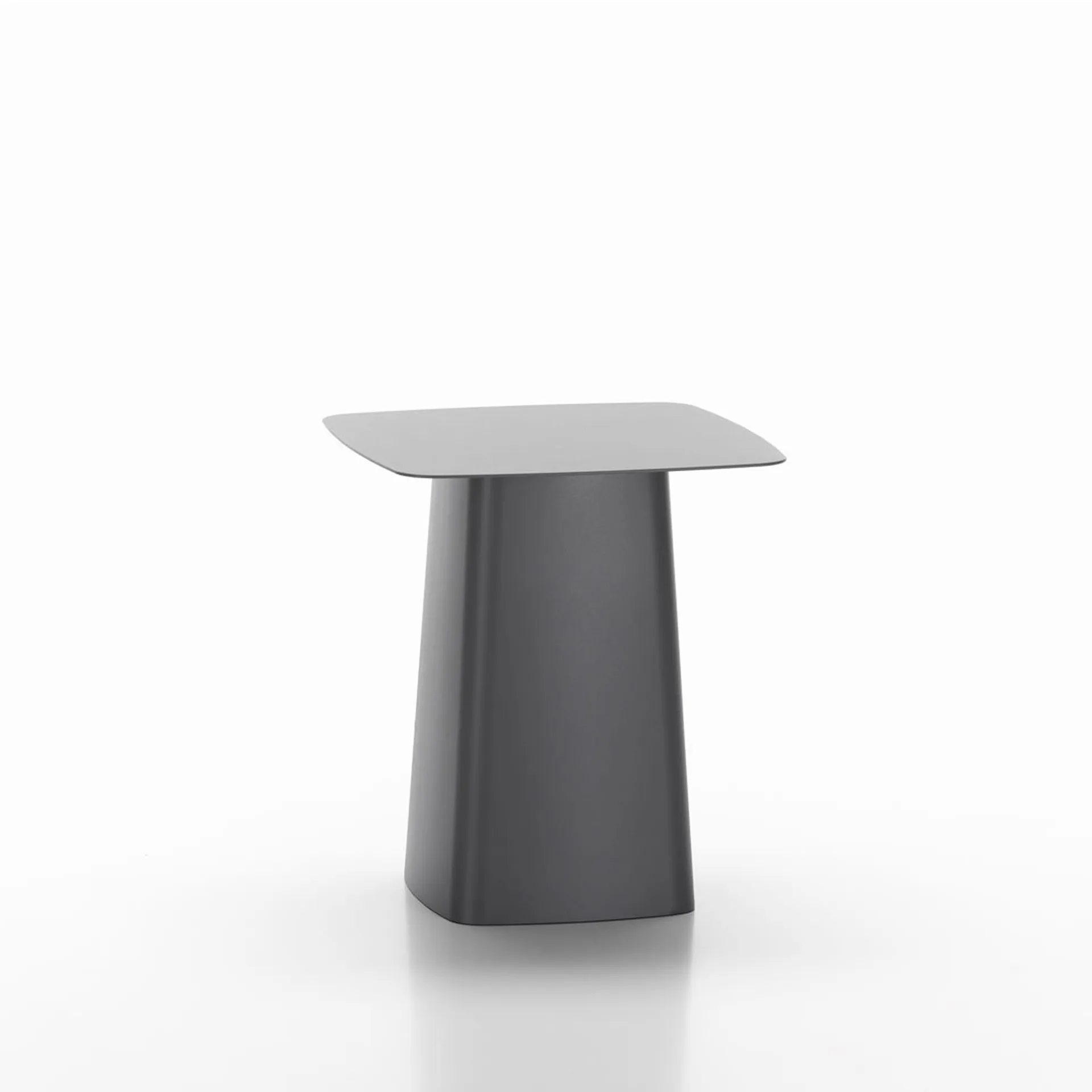 Metal Side Table Outdoor - Vitra - Ronan & Erwan Bouroullec - NO GA