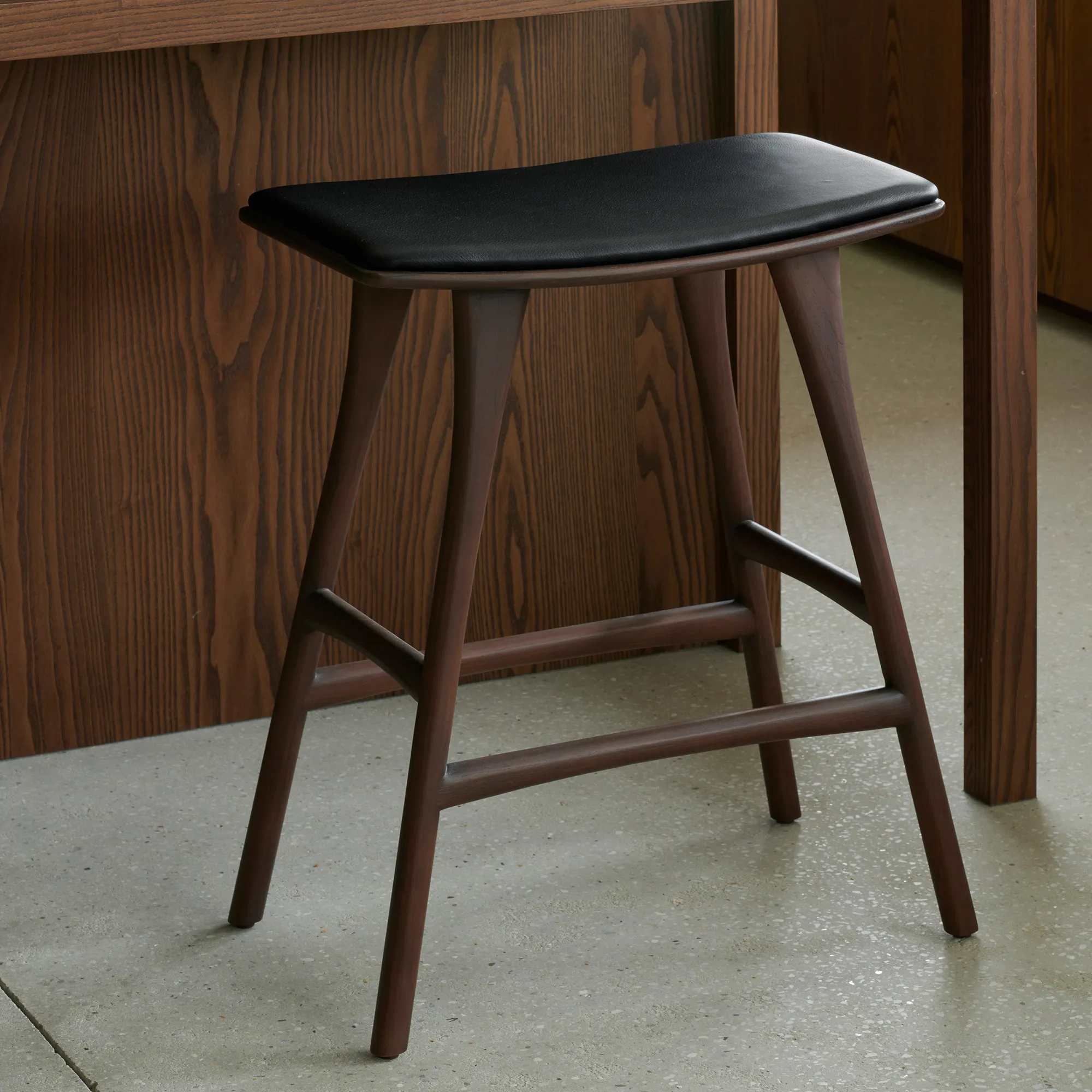 Osso Counter Stool - Upholstered - 4