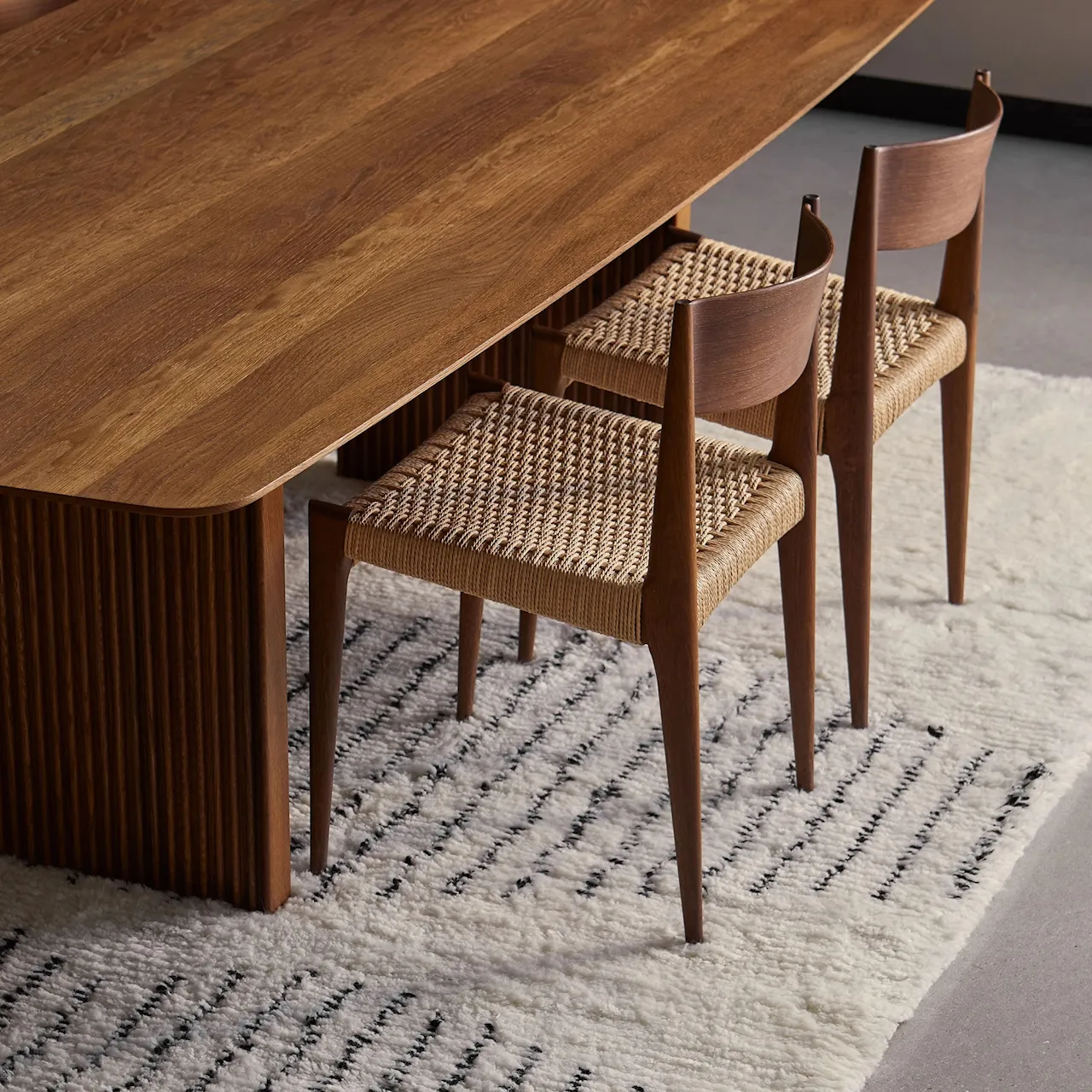 Pia Chair