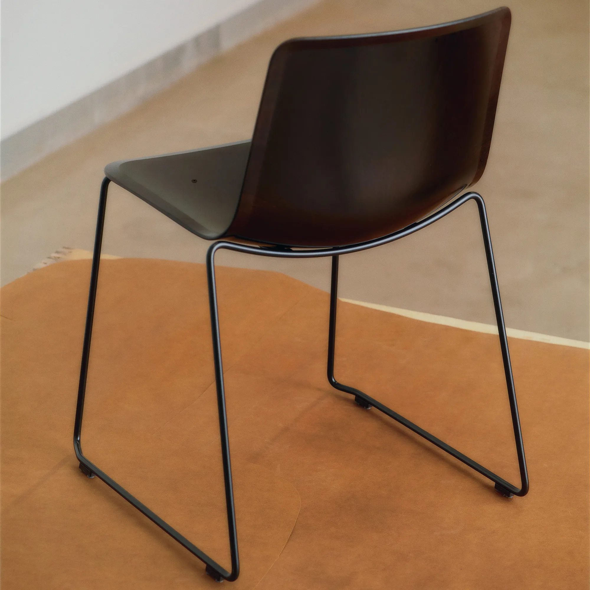 Pato Paper Sledge 4103 Chair - 4